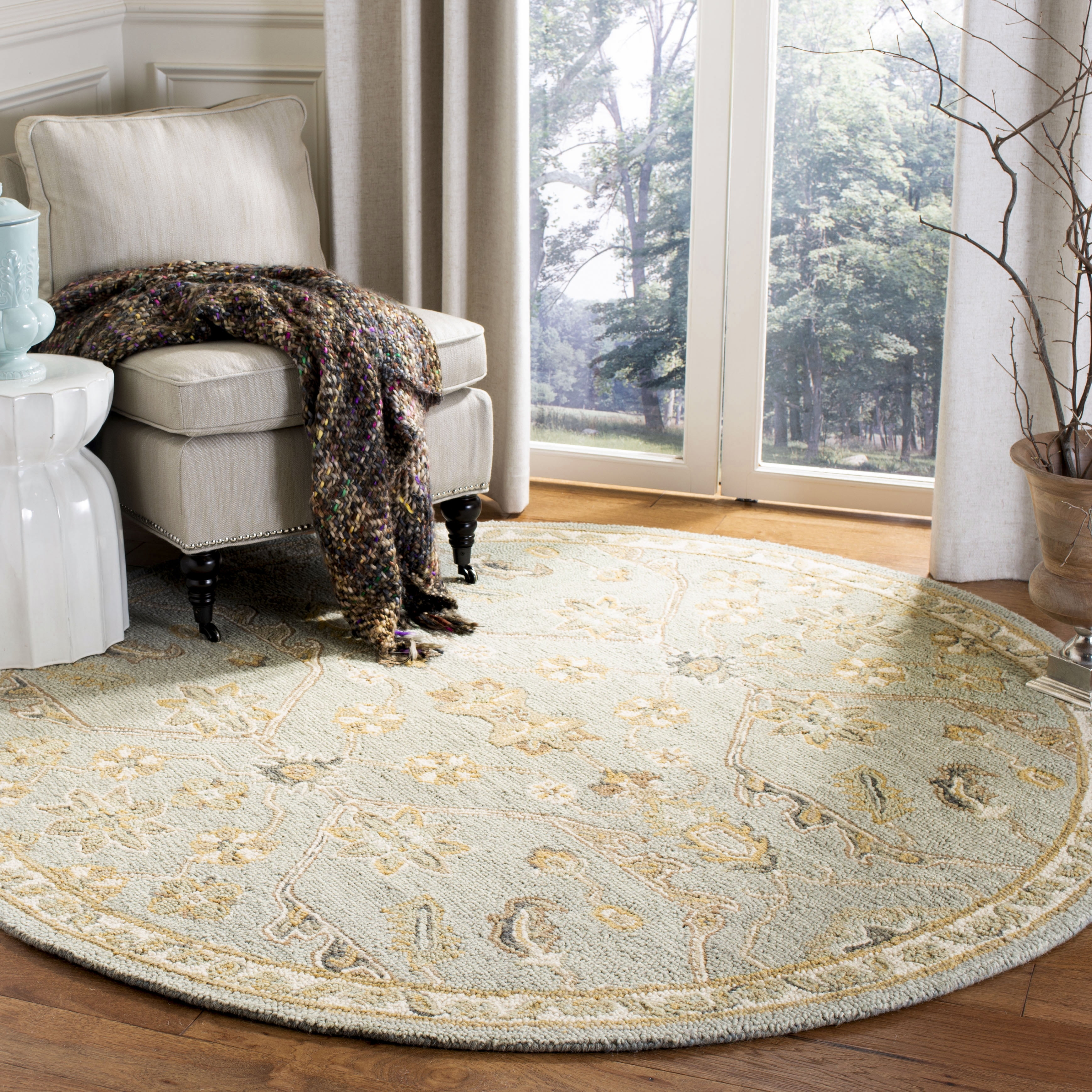 SAFAVIEH Blossom Constantine Floral Traditional Wool Area Rug, Slate/Beige, 6' x 6' Round