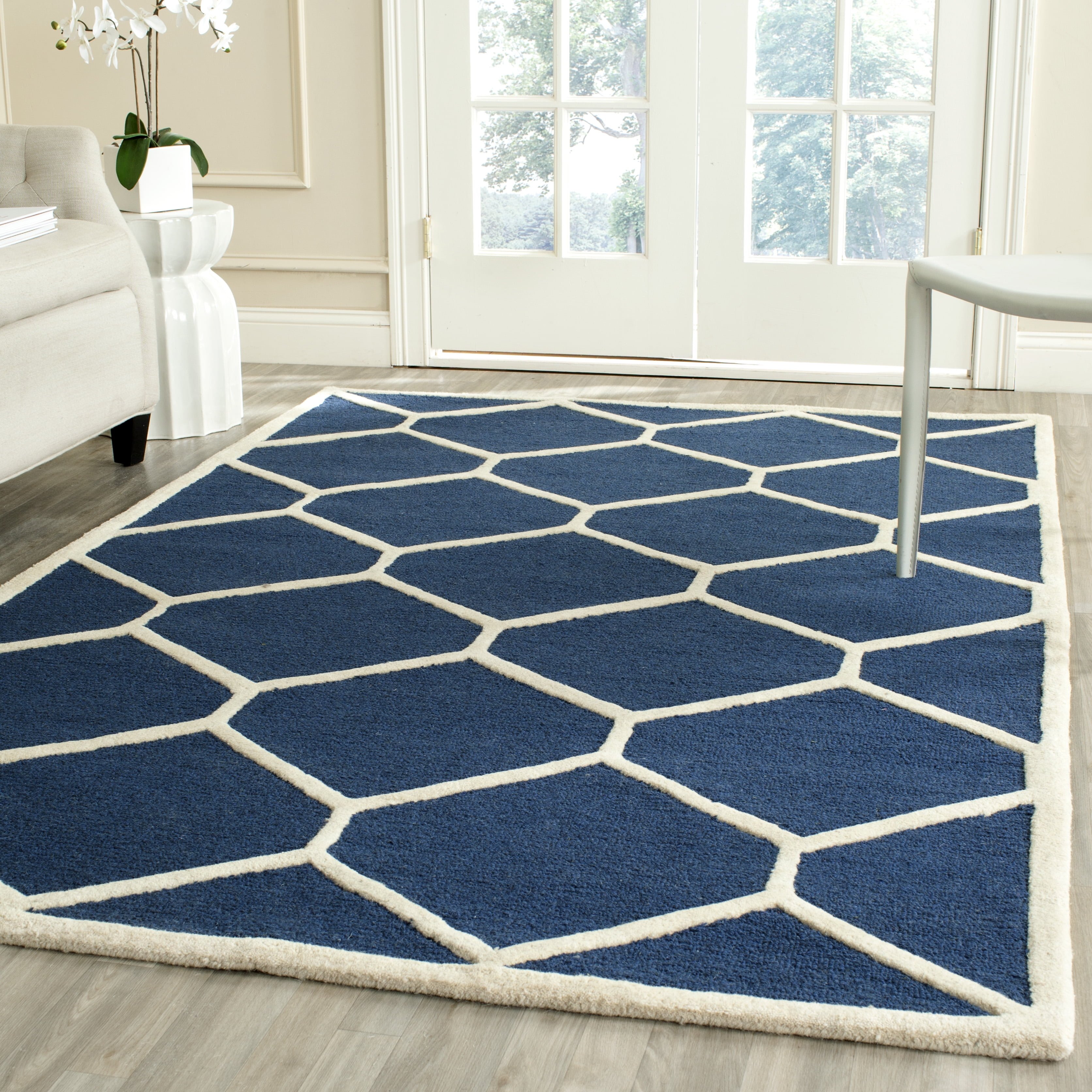 SAFAVIEH Cambridge Juan Geometric Wool Area Rug, Navy Blue/Ivory, 8' x 8' Square