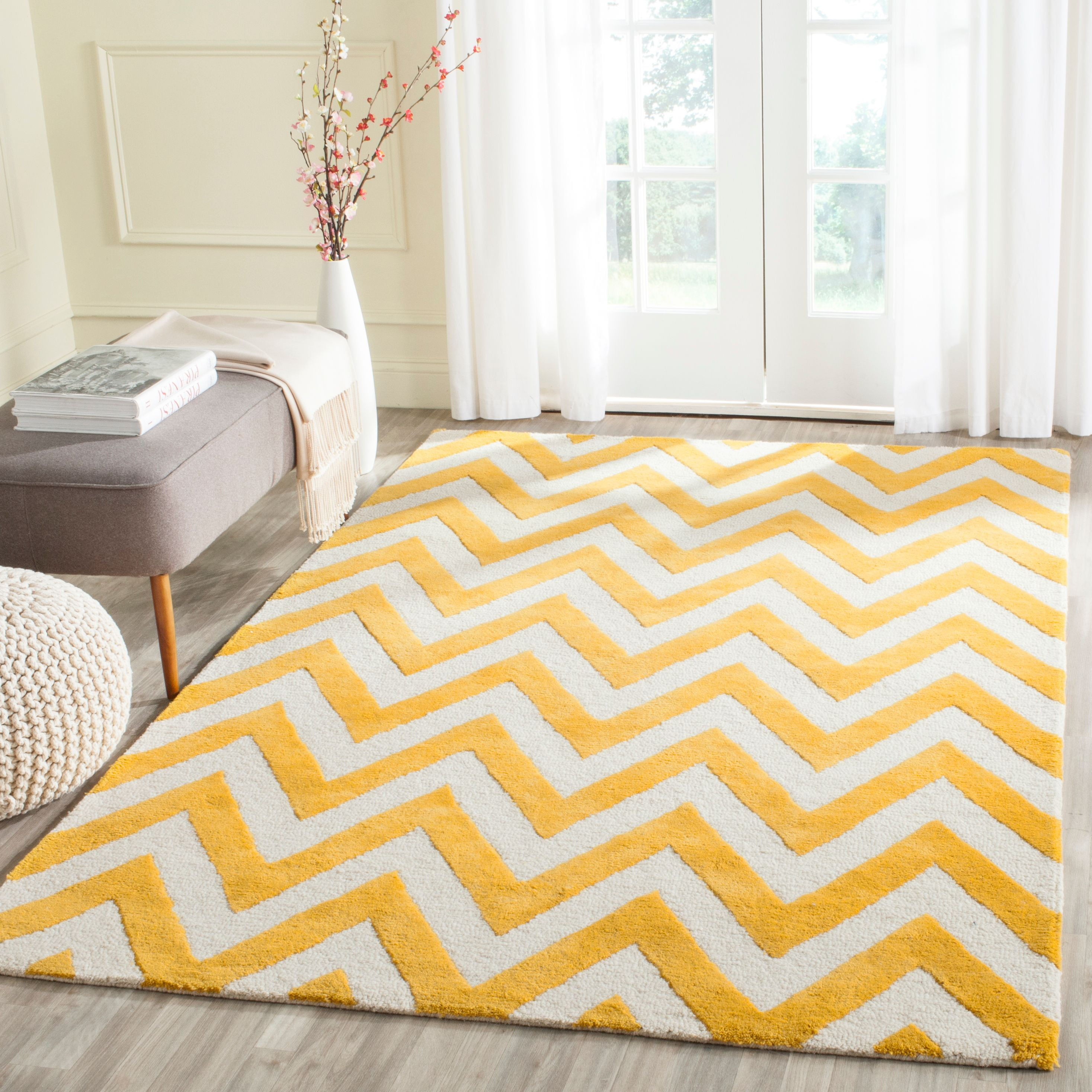 SAFAVIEH Cambridge Kaitlyn Zig Zag Stripes Wool Area Rug, Gold/Ivory, 9' x 12'
