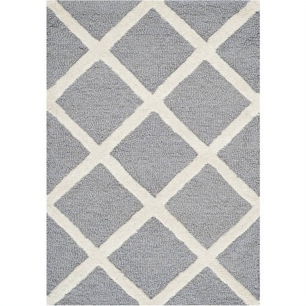 SAFAVIEH Cambridge Kenneth Geometric Diamonds Wool Area Rug, Silver/Ivory, 2' x 3'