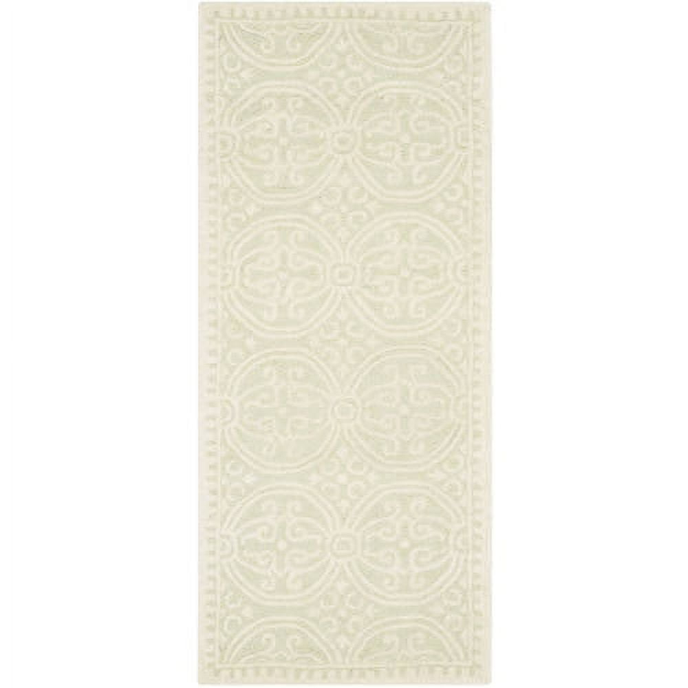 SAFAVIEH Cambridge Leslie Geometric Wool Runner Rug, Light Green/Ivory, 2'6" x 8'