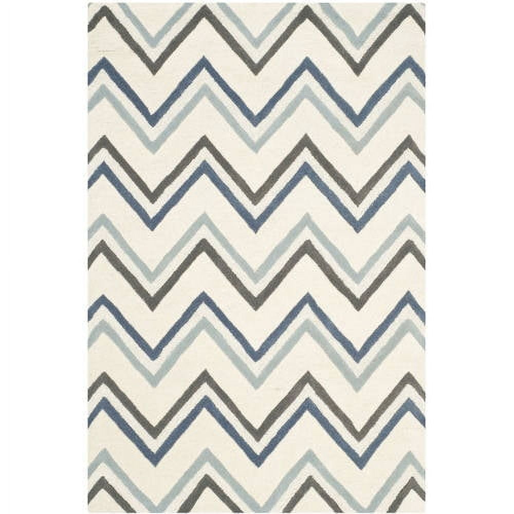SAFAVIEH Cambridge Ravenna Geometric Wool Area Rug, Ivory/Blue, 4' x 6'