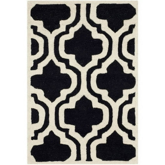 SAFAVIEH Chatham Henry Geometric Quatrefoil Wool Area Rug, Black/Ivory, 5' x 5' Round