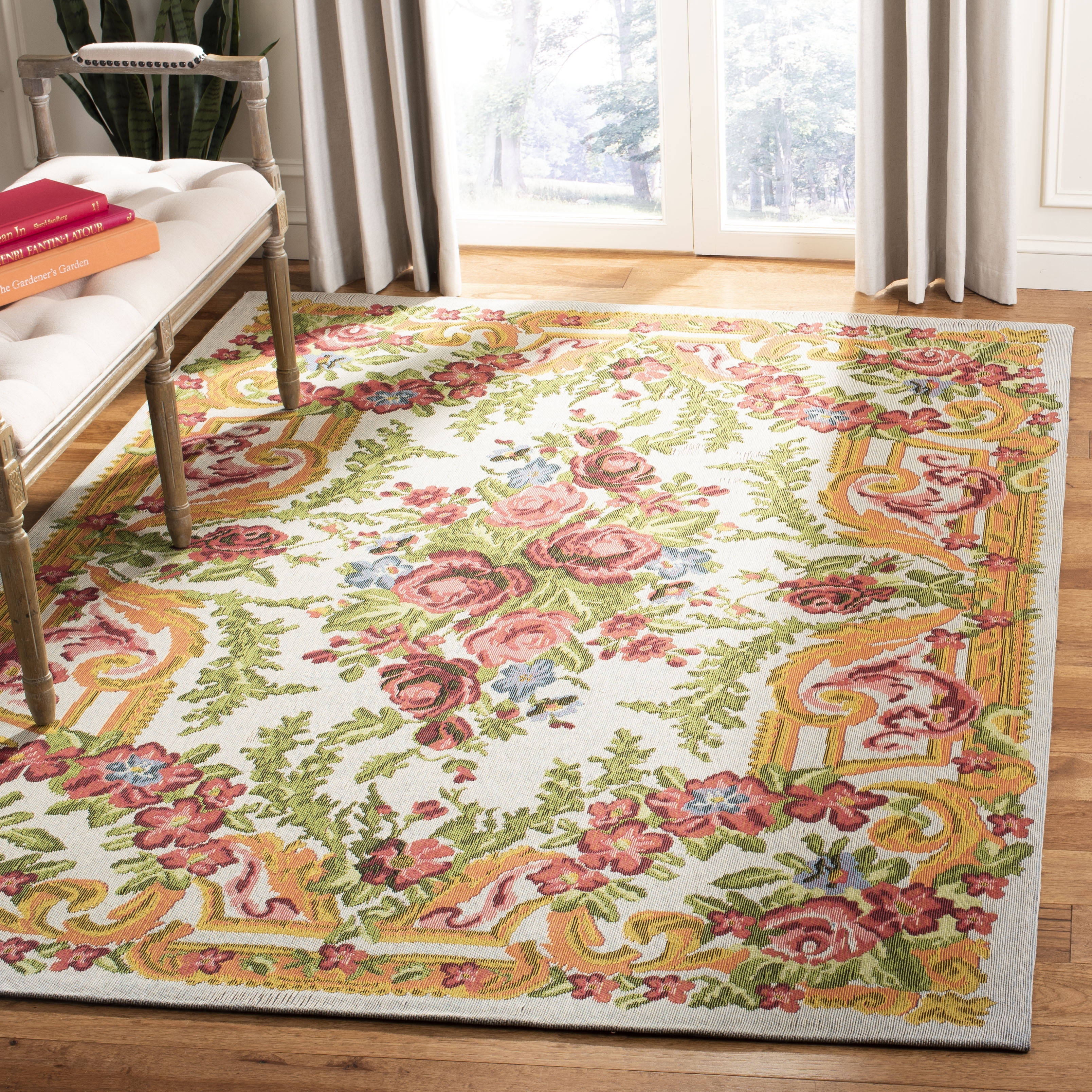 SAFAVIEH Classic Vintage Kyleigh Floral Polyester Area Rug, Ivory/Rose, 8' x 10'