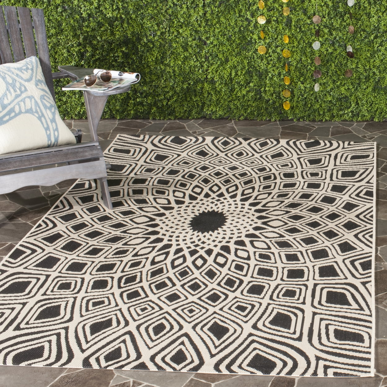 Courtyard CY6616 Power Loomed Indoor/Outdoor Accent Rug - Black/Beige - 2'x3'7" - Safavieh.