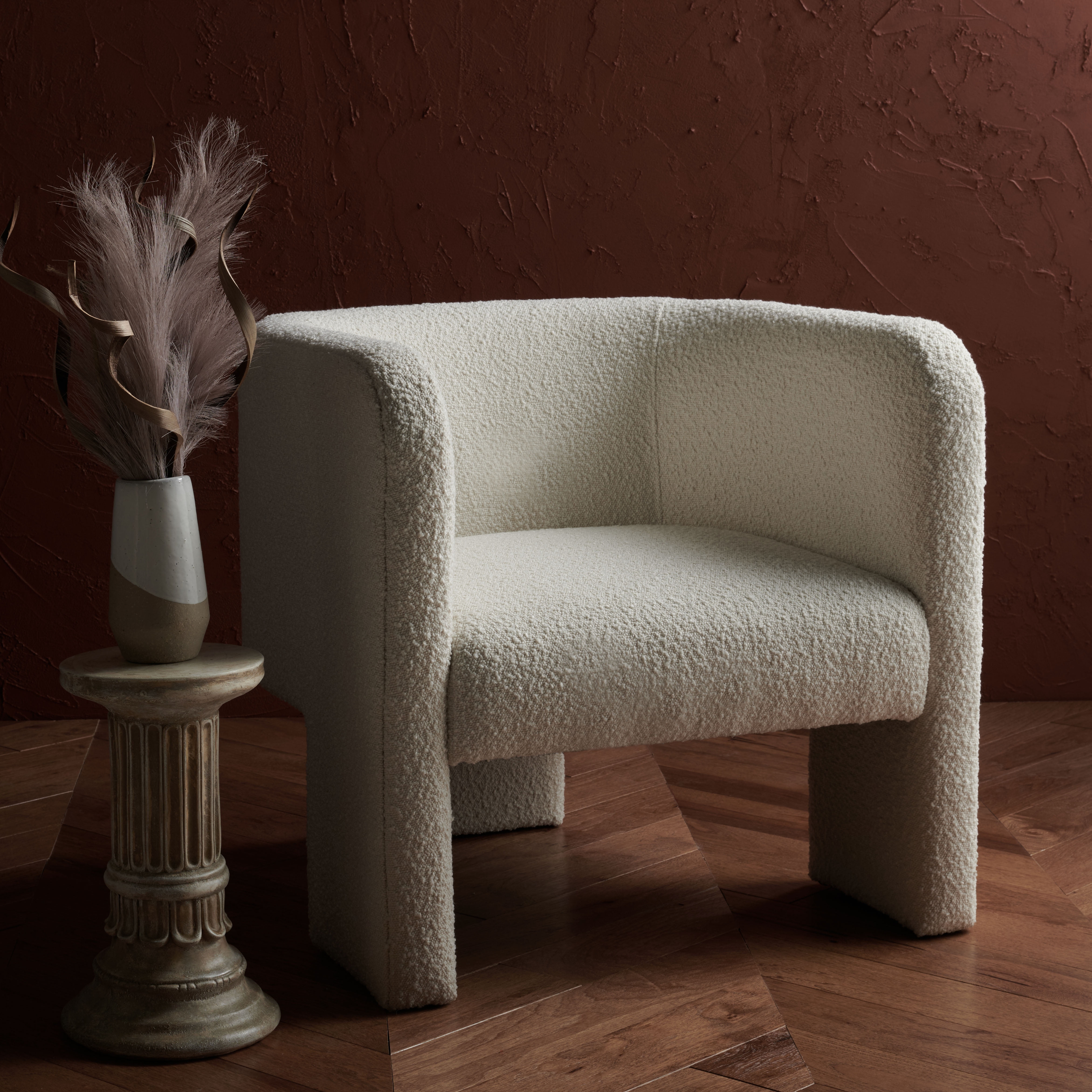 SAFAVIEH Couture Sammie Modern Boucle Solid Accent Chair, Ivory