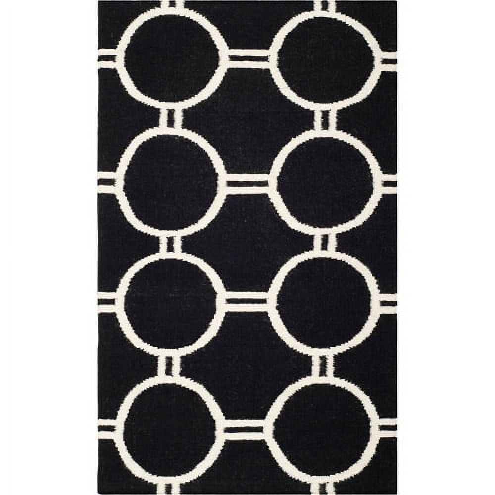Dhurries DHU636 Hand Woven Area Rug - Black/Ivory - 3'x5' - Safavieh.