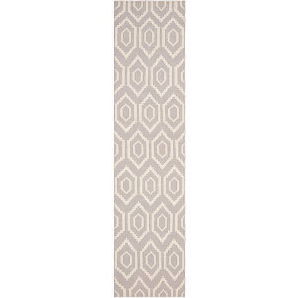 SAFAVIEH Dhurries Bianca Geometric Runner Rug, Grey/Ivory, 2'6" x 12'