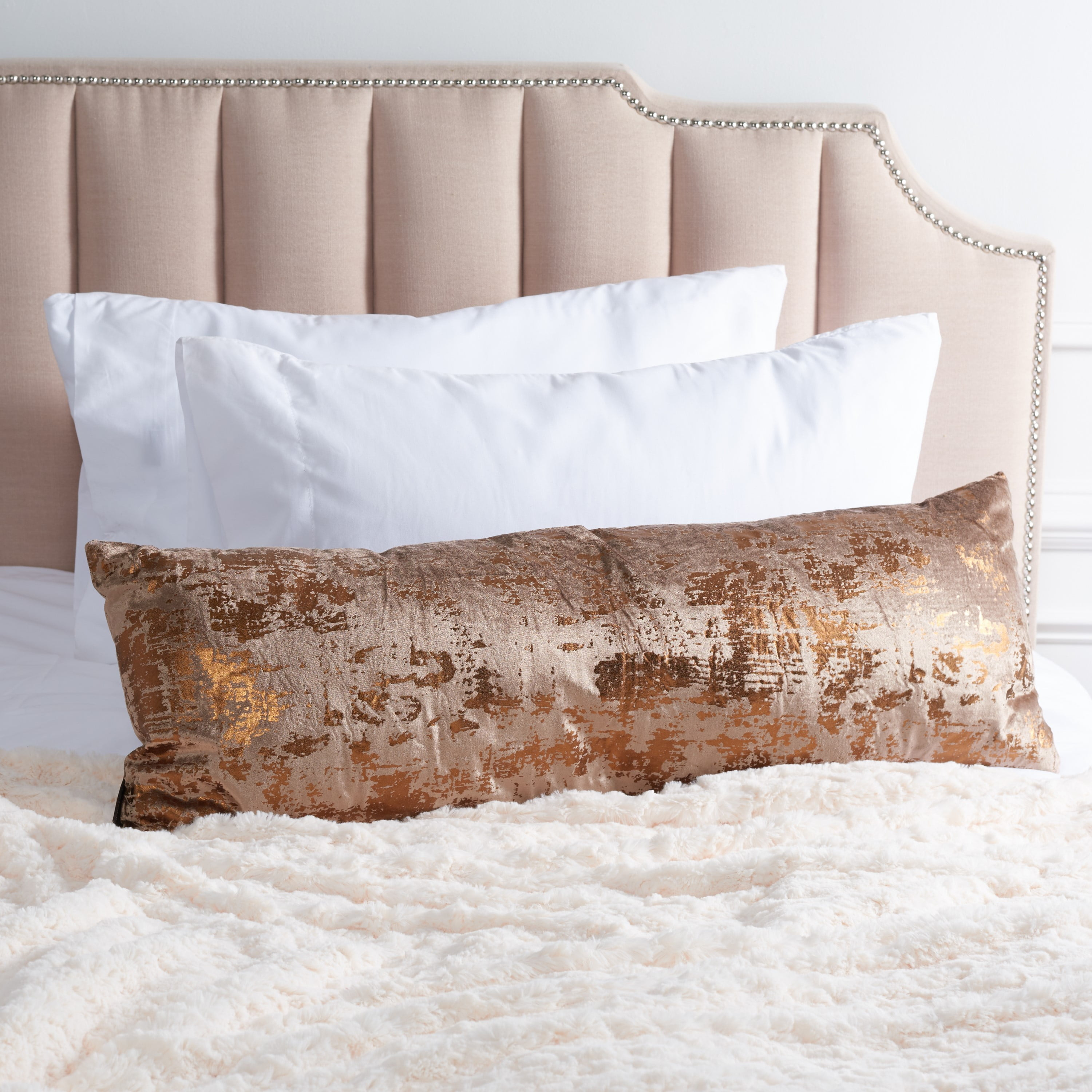 SAFAVIEH Edmee Abstract Pillow, 18" x 18", Potato Brown/Copper