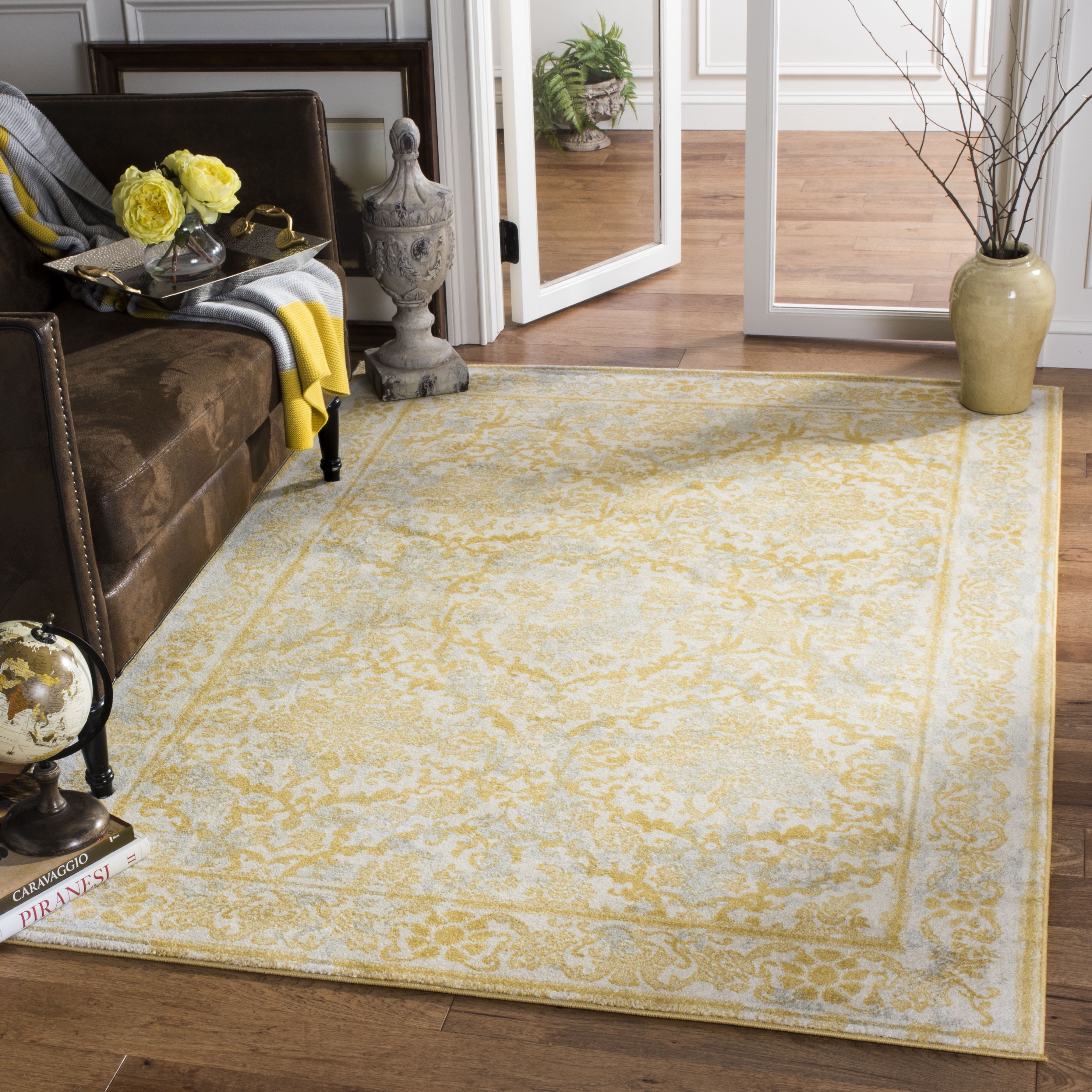 SAFAVIEH Evoke Lorna Traditional Bordered Area Rug, Ivory/Gold, 10' x 14'