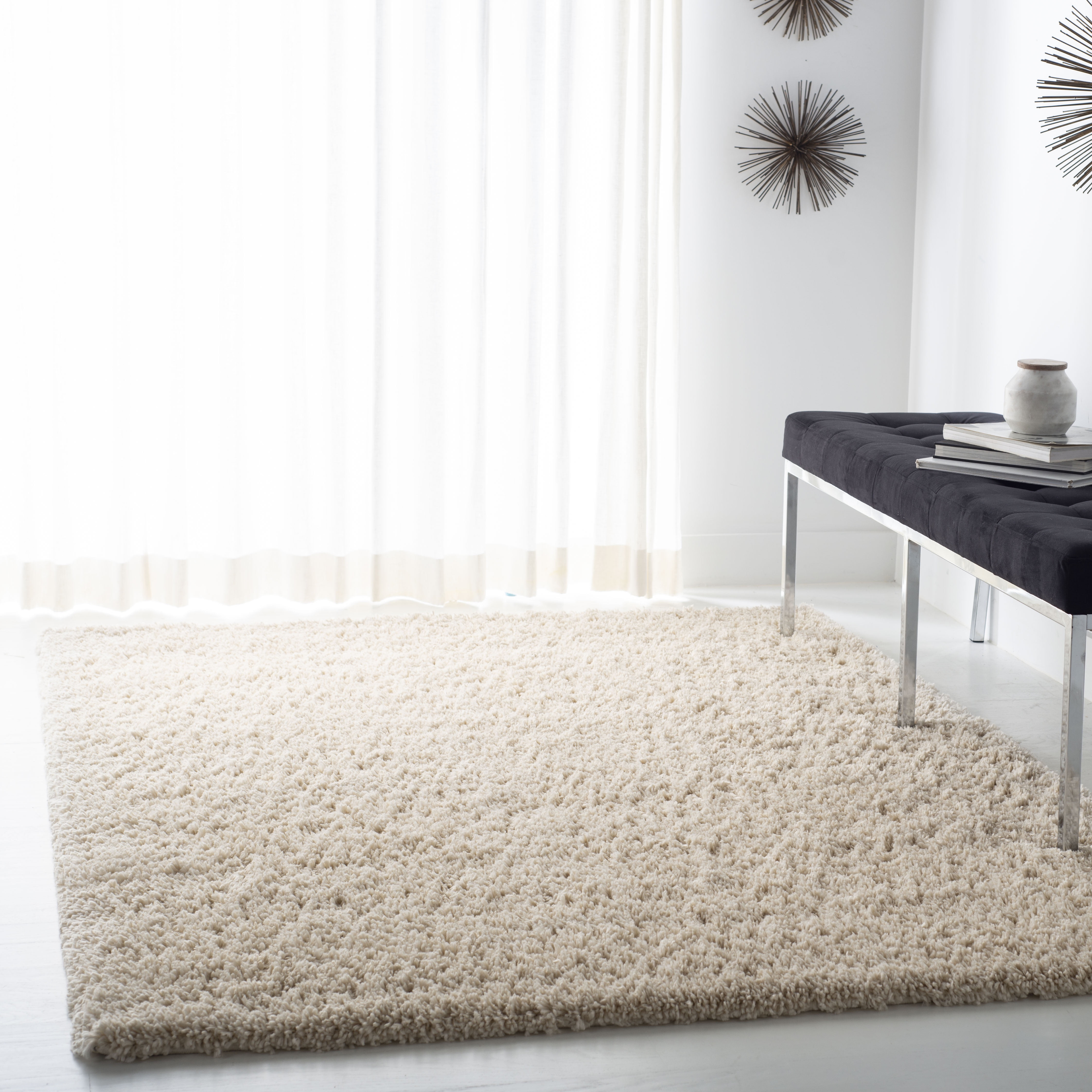 SAFAVIEH Fontana Jamie Solid Shag Area Rug, Creme, 4' x 6'