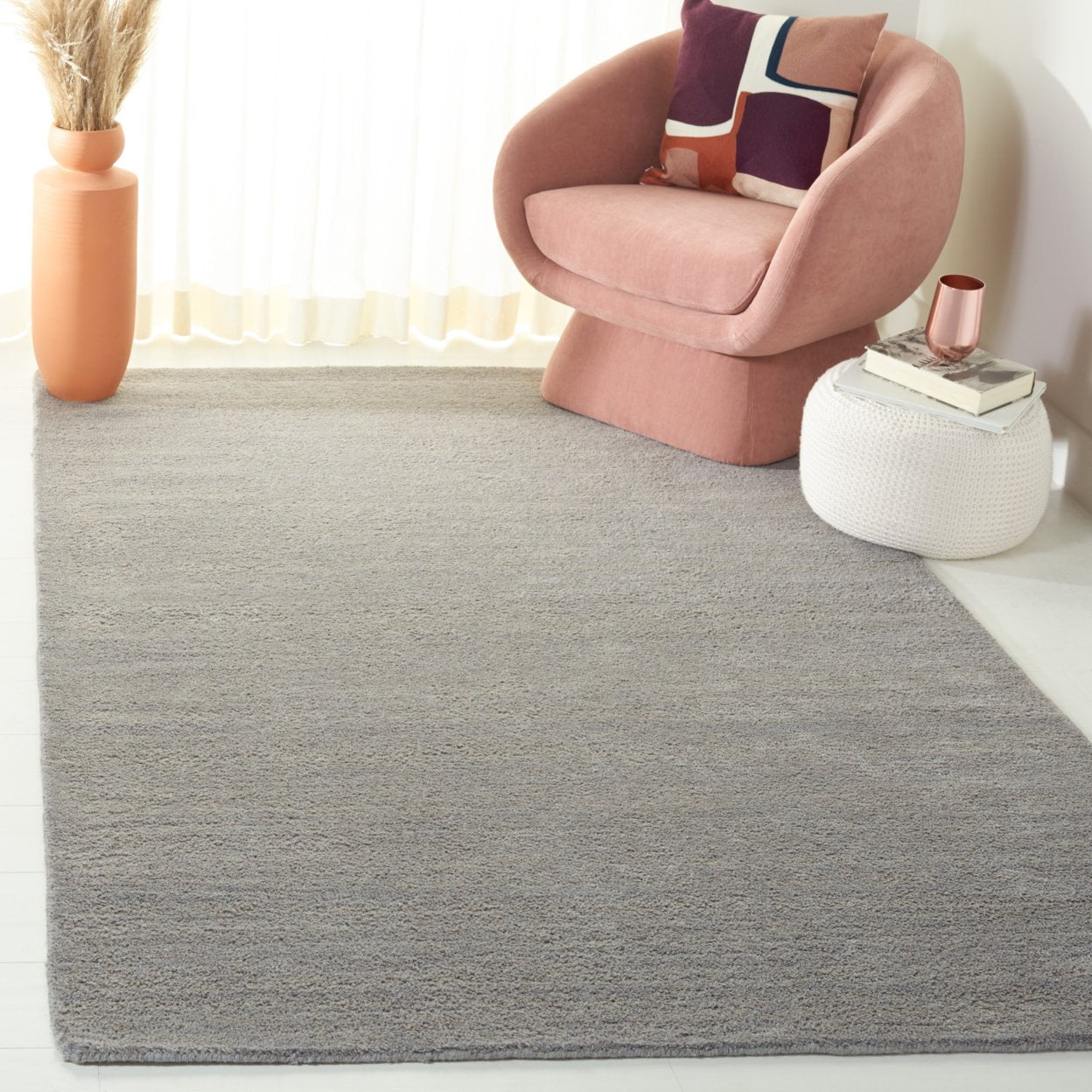 SAFAVIEH Himalaya Rachelle Solid Wool Area Rug, Grey, 9' x 12'