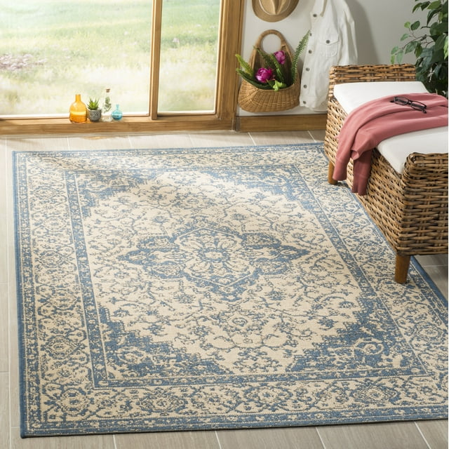 SAFAVIEH Linden Andreas Traditional Area Rug, Cream/Blue, 4' x 6'