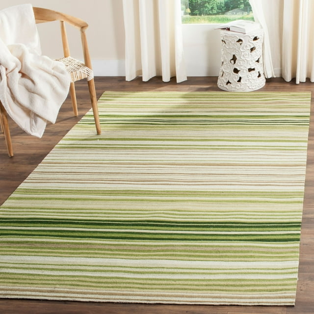 Marbella MRB273 Hand Loomed Indoor Area Rug - Green - 7'x7' - Safavieh.