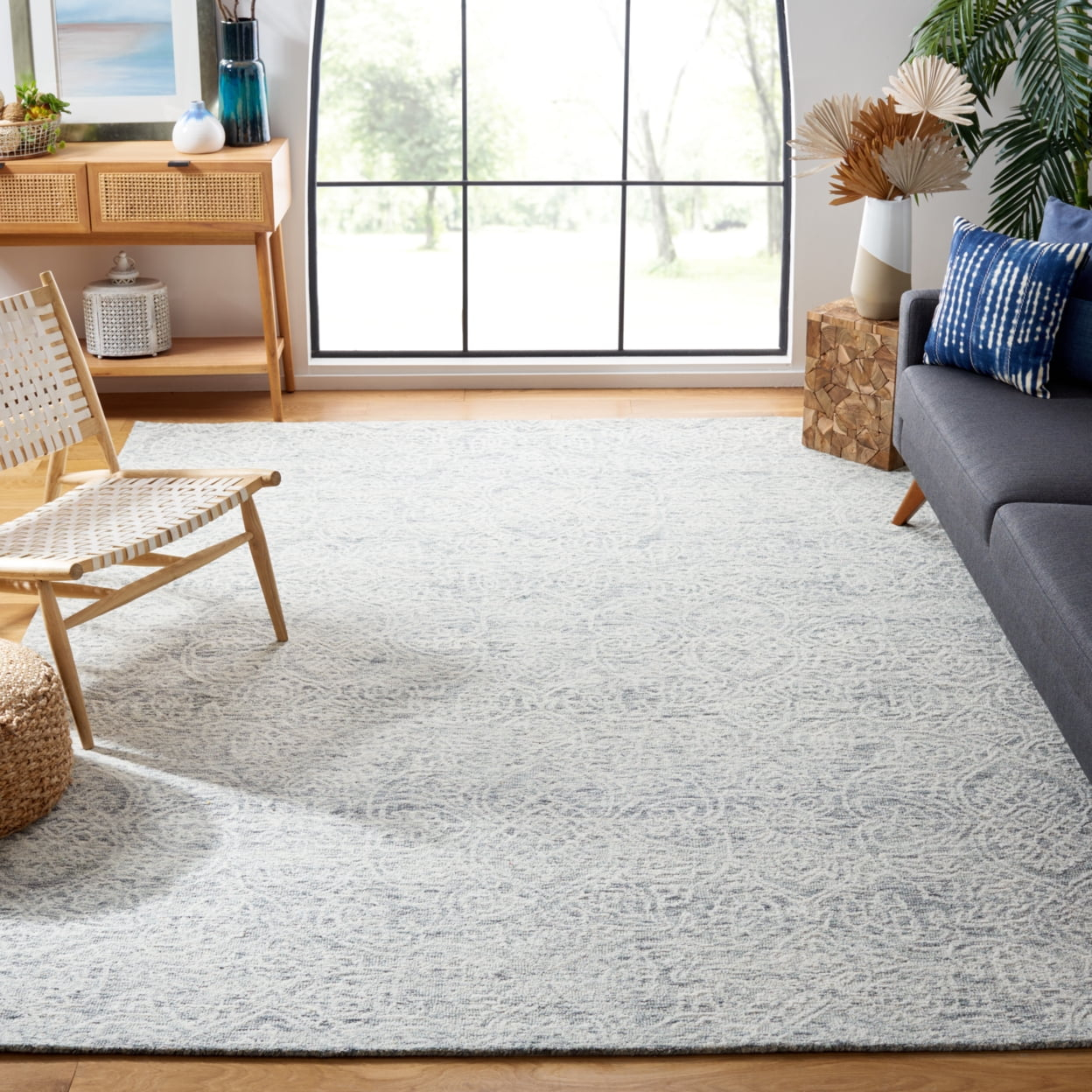 SAFAVIEH Metro Aditi Medallion Area Rug, Dark Grey/Ivory, 10' x 14'