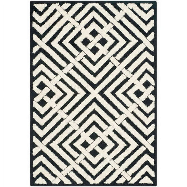 SAFAVIEH Newport Kasandra Geometric Cotton Area Rug, Black/White, 6' x 6' Round