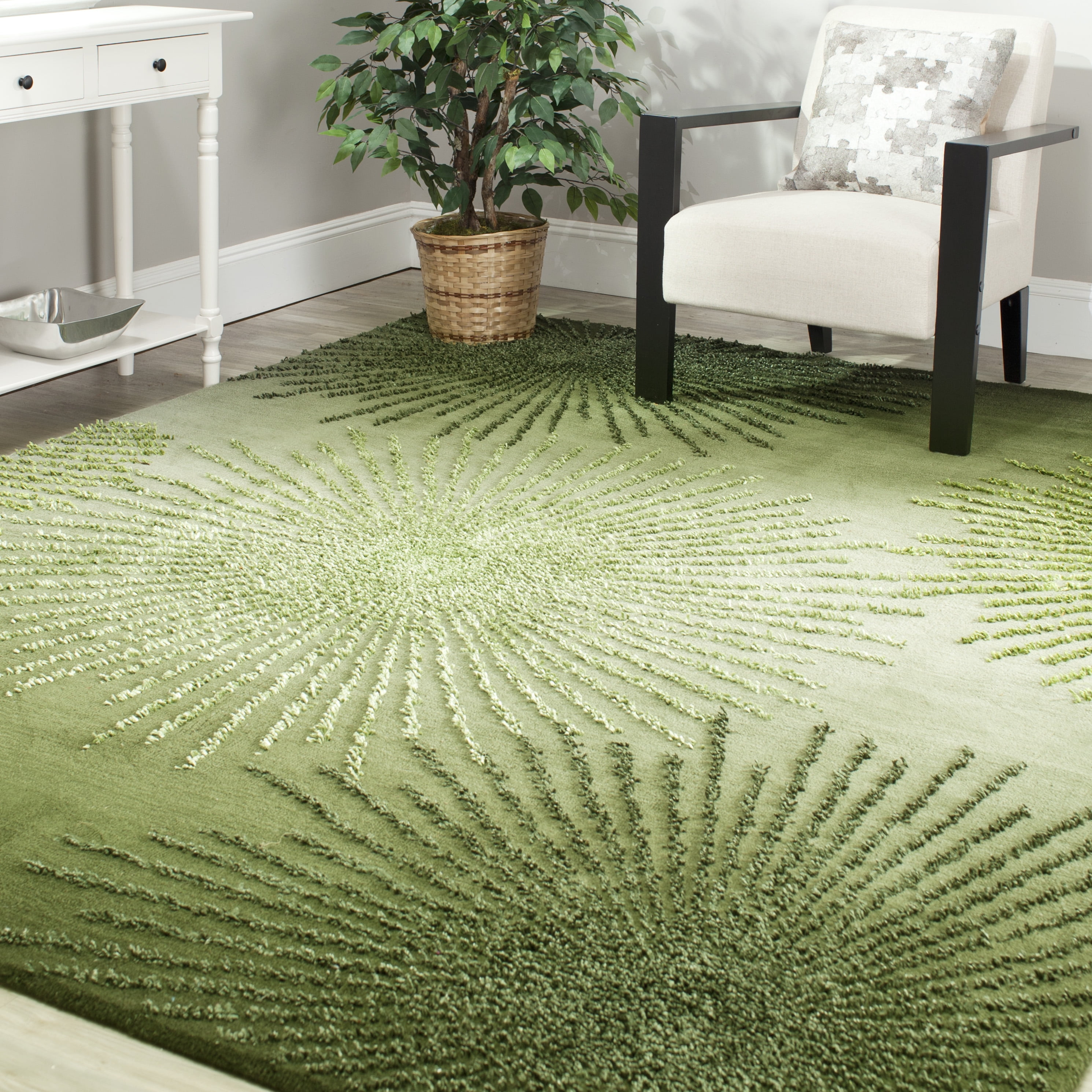 SAFAVIEH Soho Fiesta Celebration Wool Area Rug, Green/Multi, 6' x 6' Square