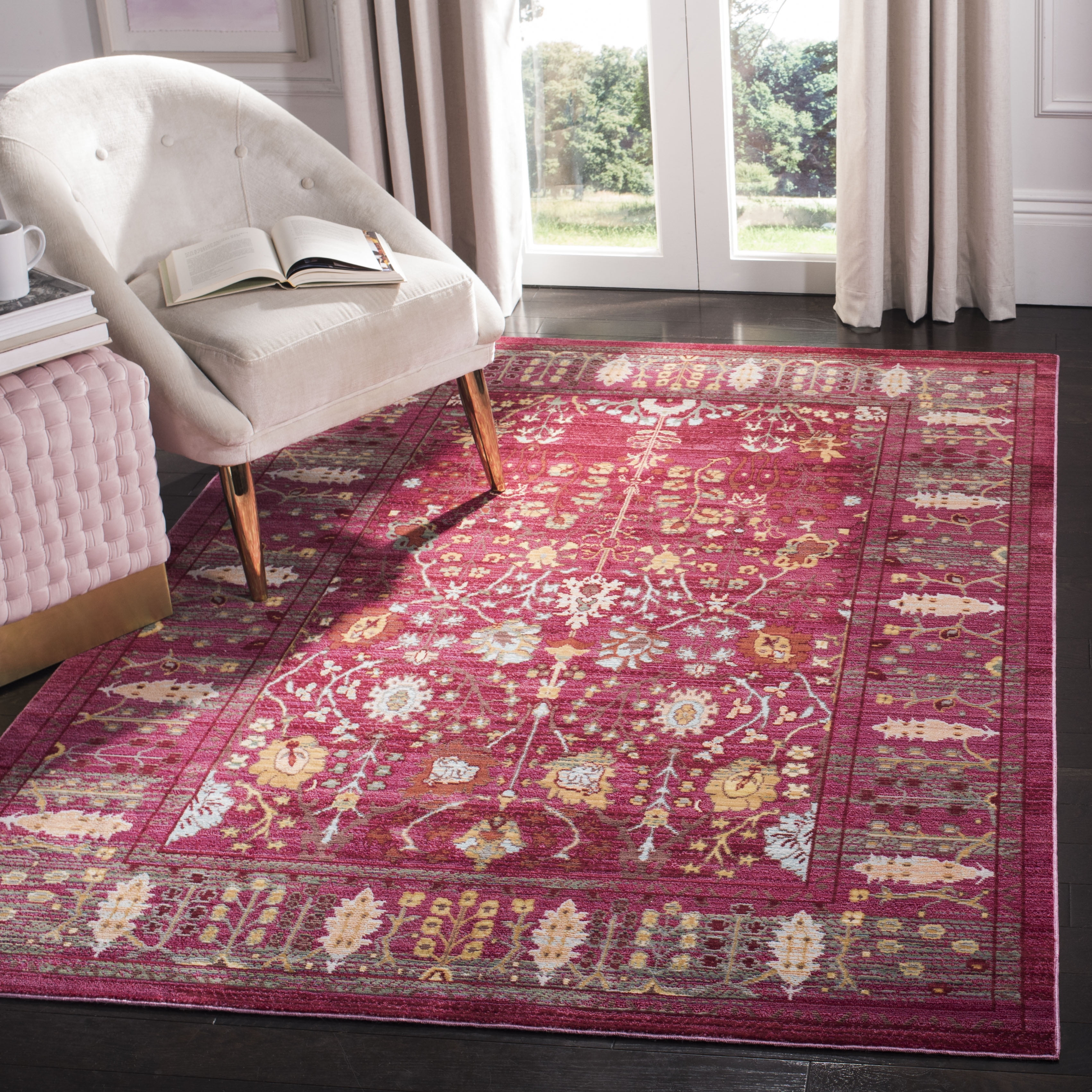 SAFAVIEH Valencia Grigor Traditional Polyester Area Rug, Fuchsia/Multi, 6'7" x 6'7" Square