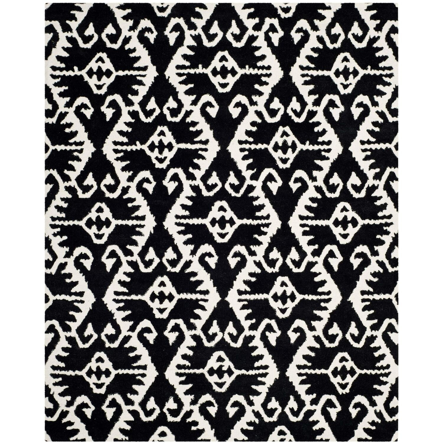 SAFAVIEH Wyndham Dzvonko Southwestern Wool Area Rug, Black/Ivory, 8' x 10'