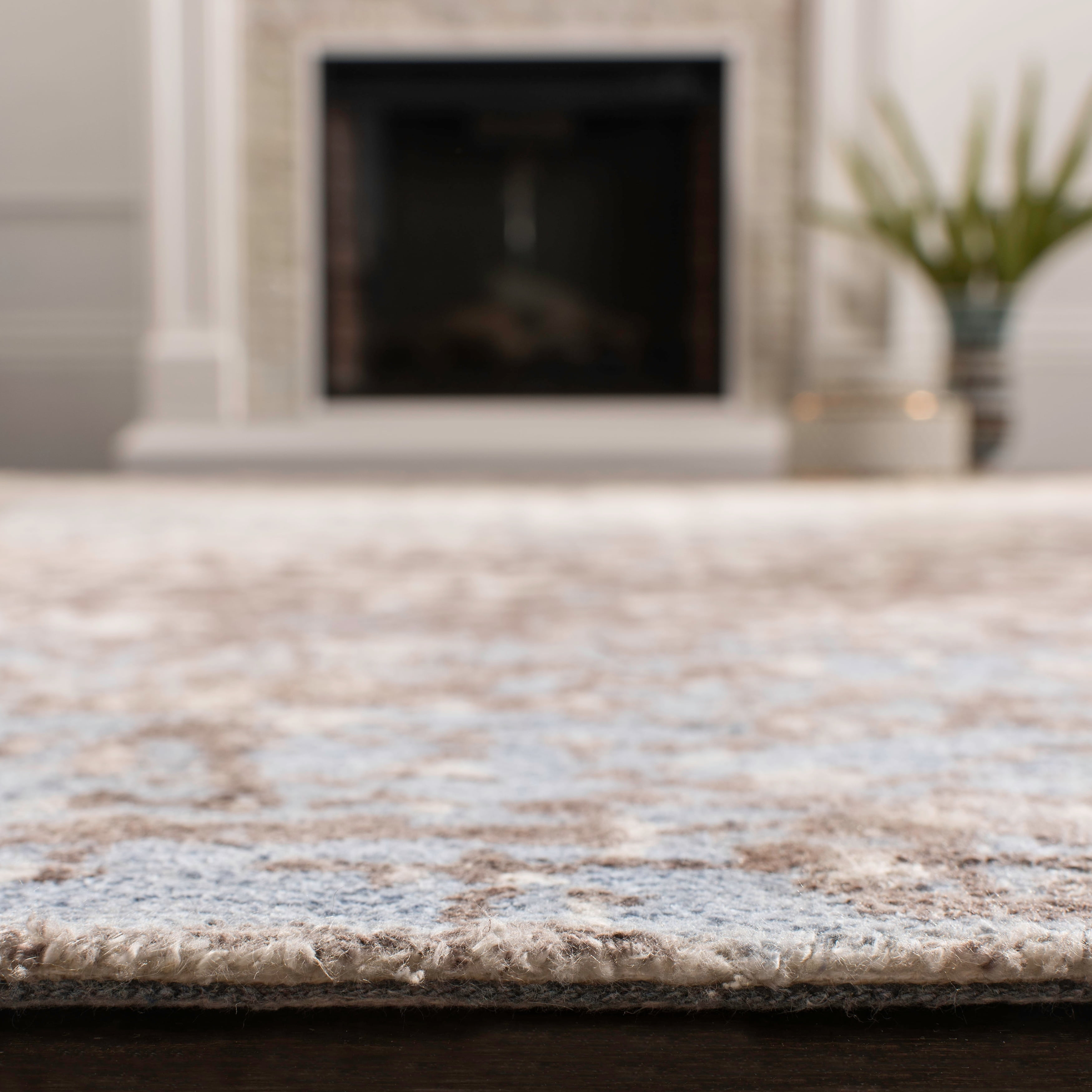 Safavieh  Hand-knotted Expression Tonja Vintage Abstract Viscose Rug Ivory/Grey 6'  x  6' 6' Square Indoor,Handmade Living Room,Bedroom,Dining Room
