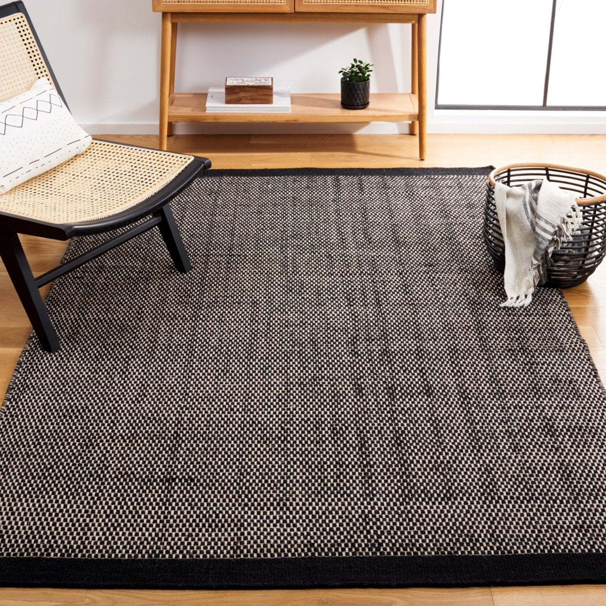 SAFAVIEH Vermont Zarif Distressed Dotted Runner Rug, Black, 2'3" x 8'