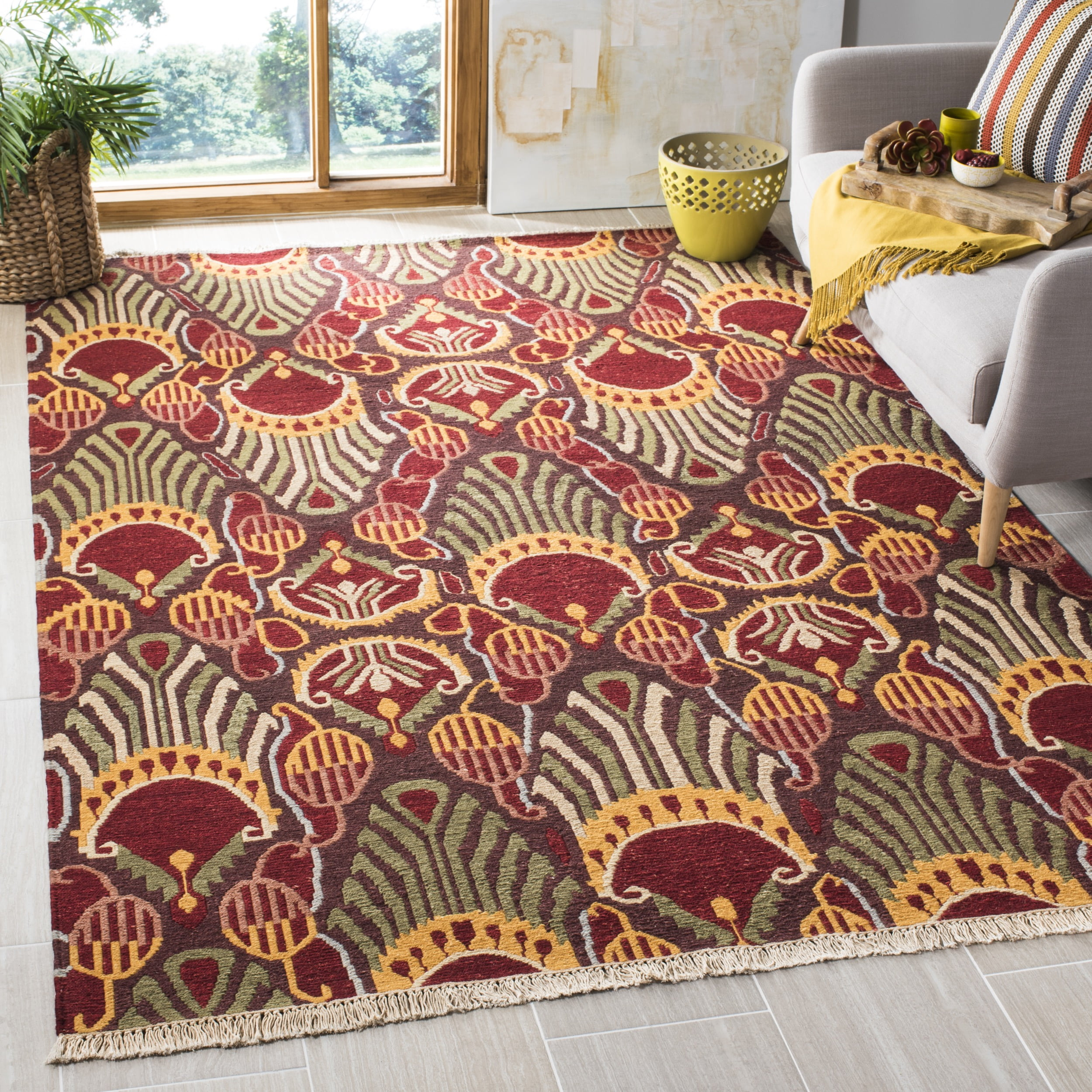 SAFAVIEH Sumak Lucius Transitional Wool Area Rug, Red/Green, 9' x 12'