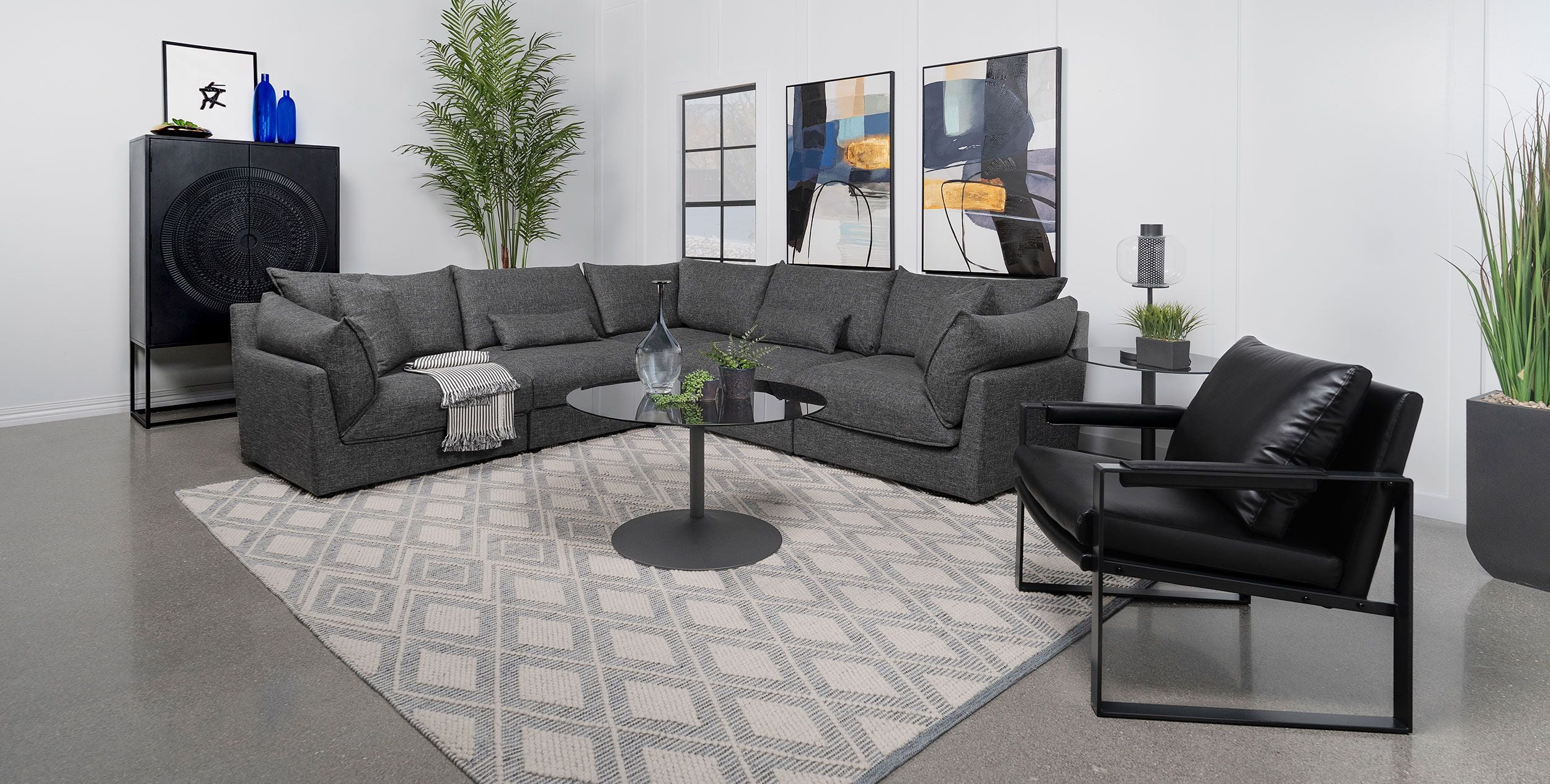 Coaster Sasha 5-Piece Upholstered Fabric Modular Sectional in Barely Black