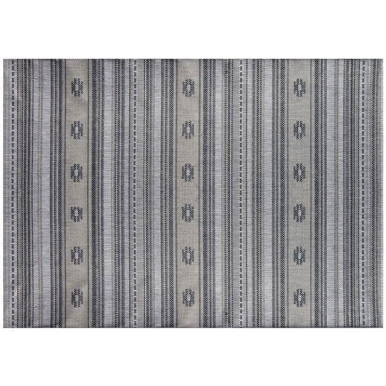 Simply Shade 88" Modern Polypropylene Outdoor Rug in Silverton Slate