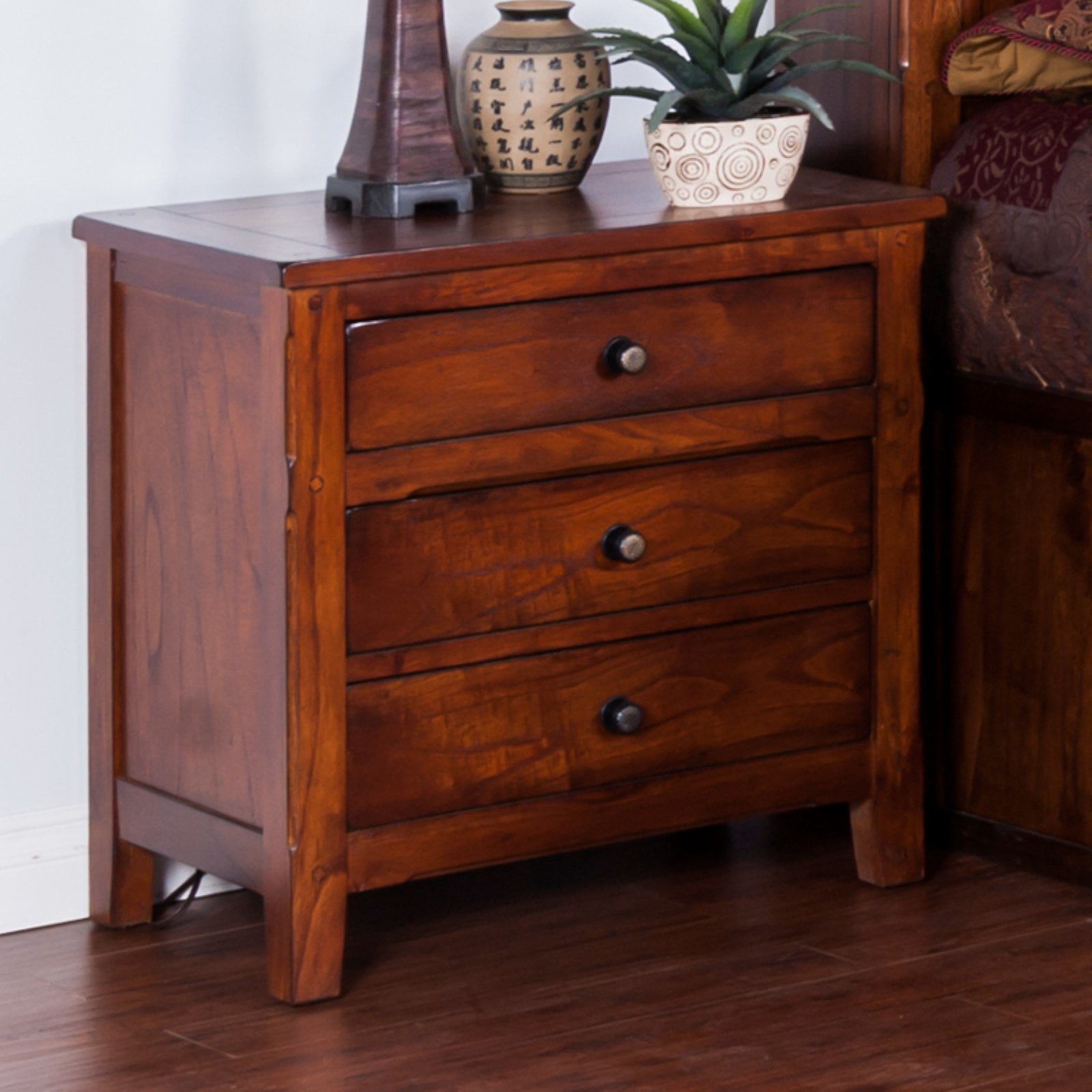 Sunny Designs Santa Fe 29" Petite Traditional Wood Night Stand in Dark Chocolate