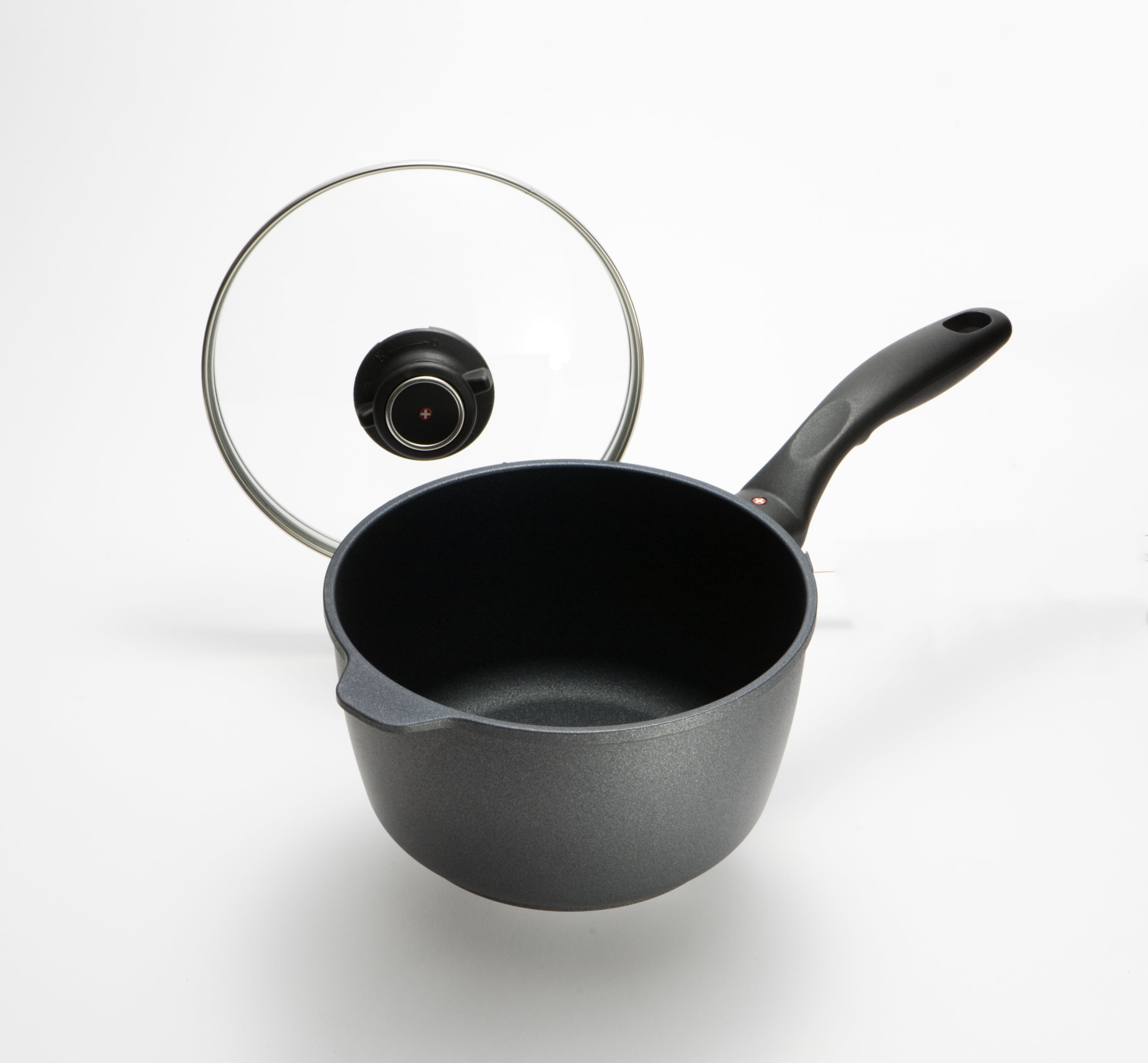 Swiss Diamond 2.2 Quart Saucepan With Lid