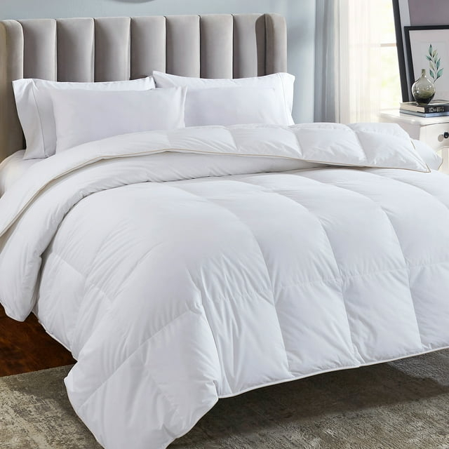 Ultra Luxury White Down Comforter - Super Soft & Fluffy, 46 OZ Fill Weight, 650+ Fill Power, Breathable 100% Pure Egyptian Cotton Shell, Premium Duvet Insert - Full / Queen Size