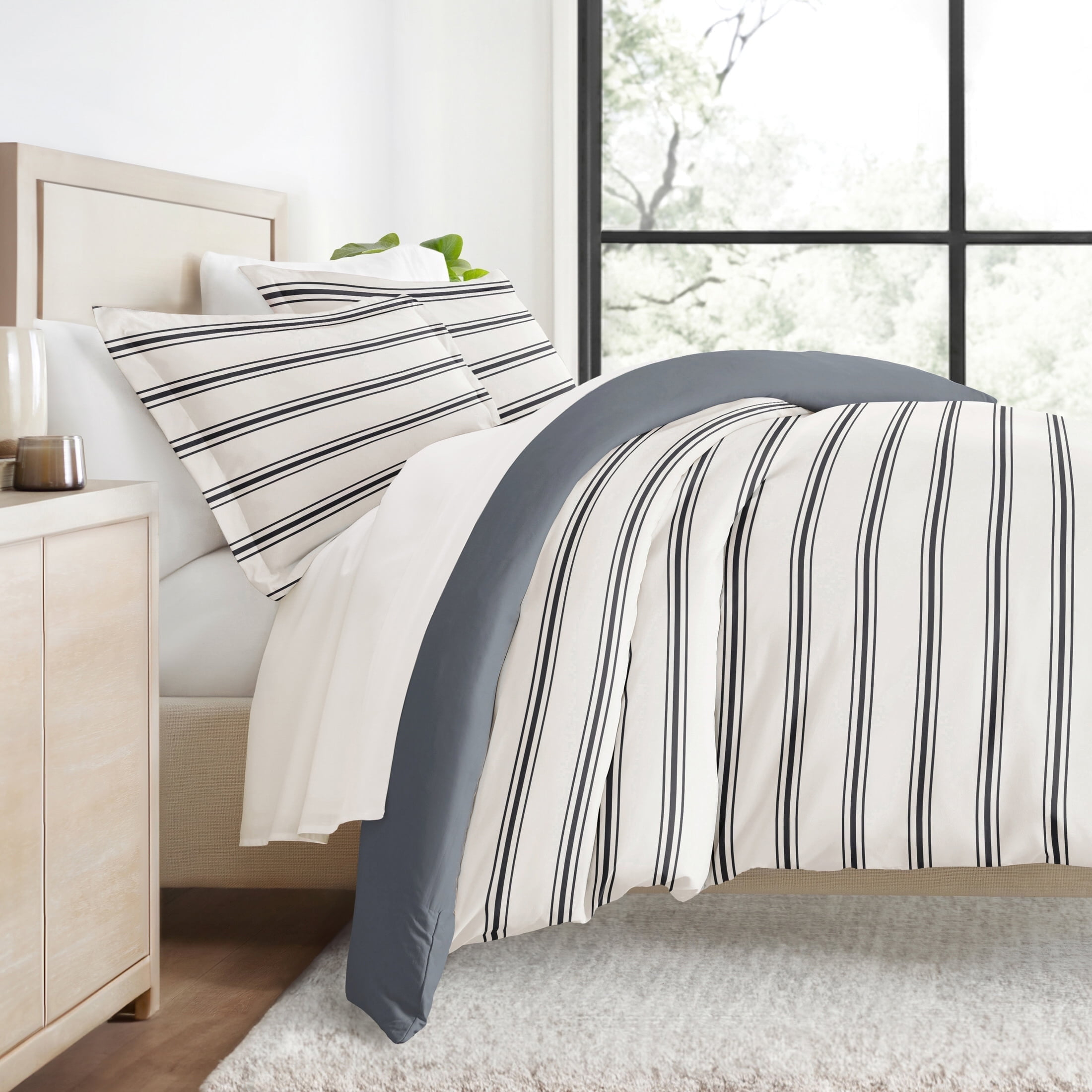 Duvet Cover Set - Ultra Soft & Breathable - Navy Desert Stripe for Queen Size Bedding by Comfort Canopy