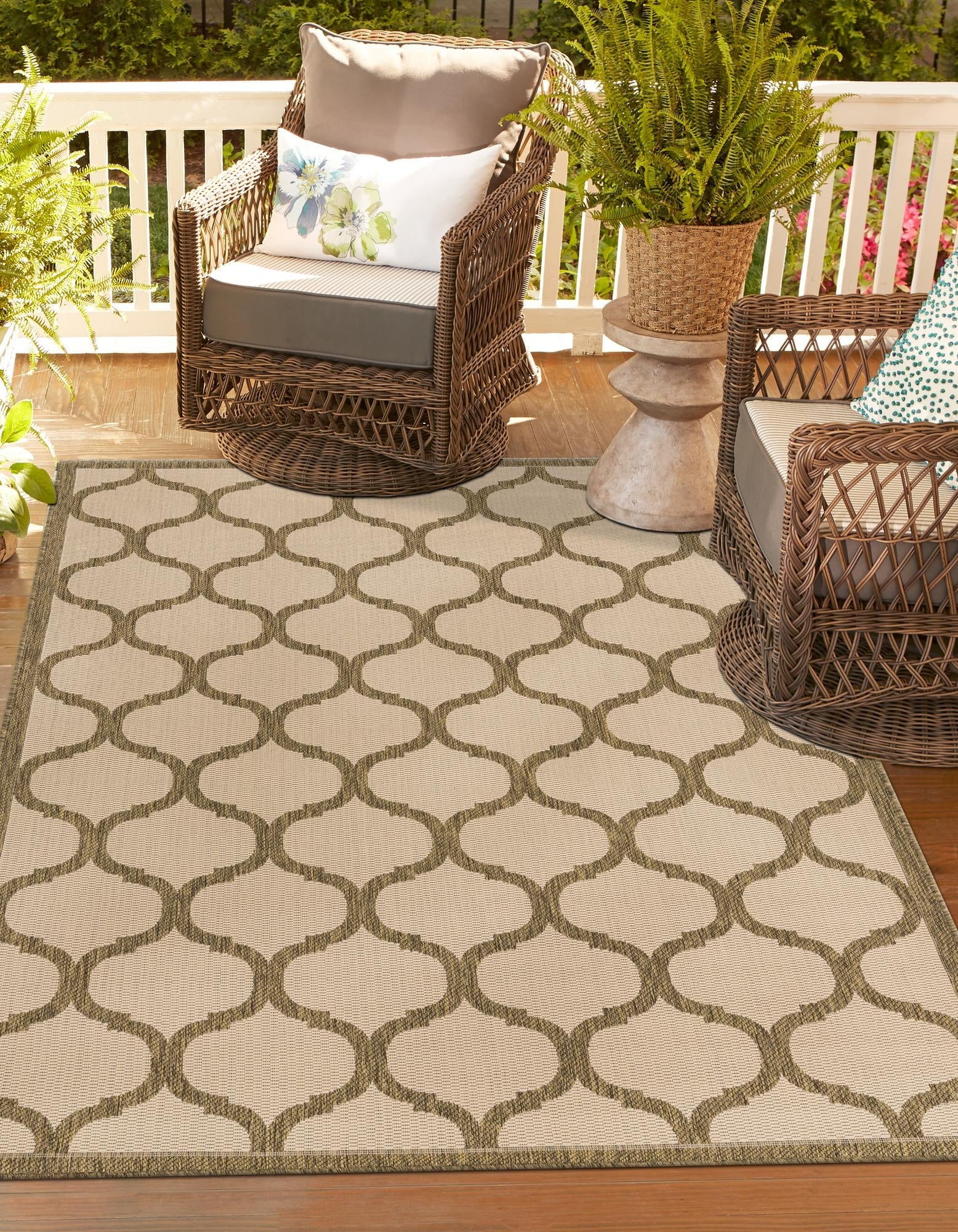 Unique Loom Outdoor Trellis Collection Area Rug - Moroccan (7' 1" x 10' Rectangle Beige and Brown/Beige)