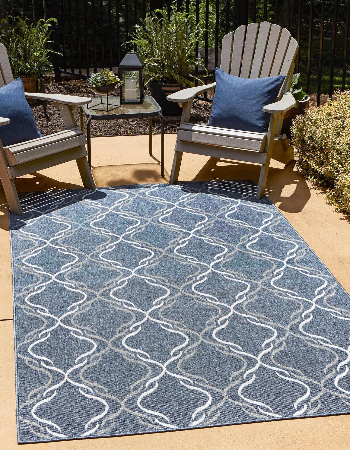 Unique Loom Outdoor Trellis Collection Area Rug - Parmaklik (4' x 6' Rectangle Navy Blue/Ivory)
