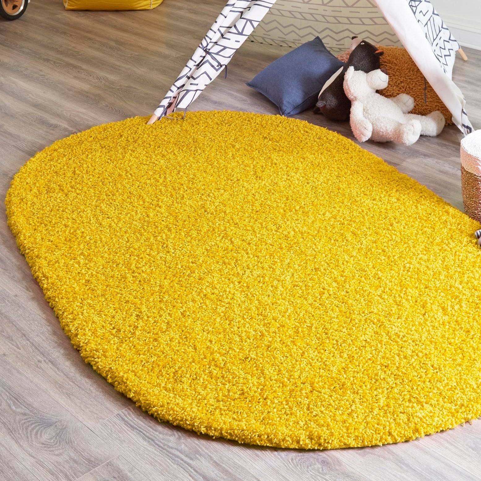 Unique Loom Solid Shag Collection Area Rug (5' 3" x 8' Oval Tuscan Sun Yellow)