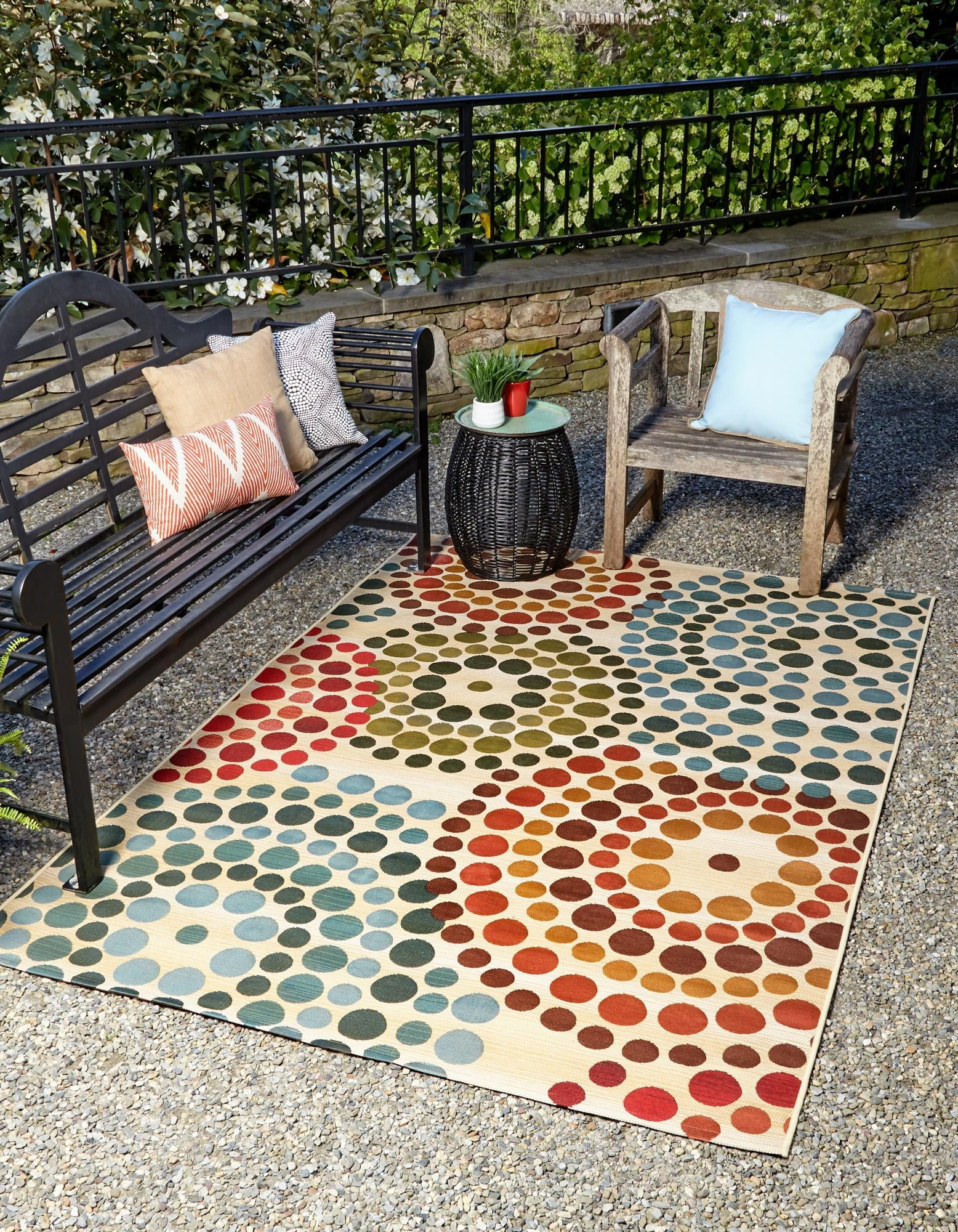 Unique Loom Outdoor Modern Collection Area Rug - Spark (4' 1" x 6' 1" Rectangle Beige/Burgundy)