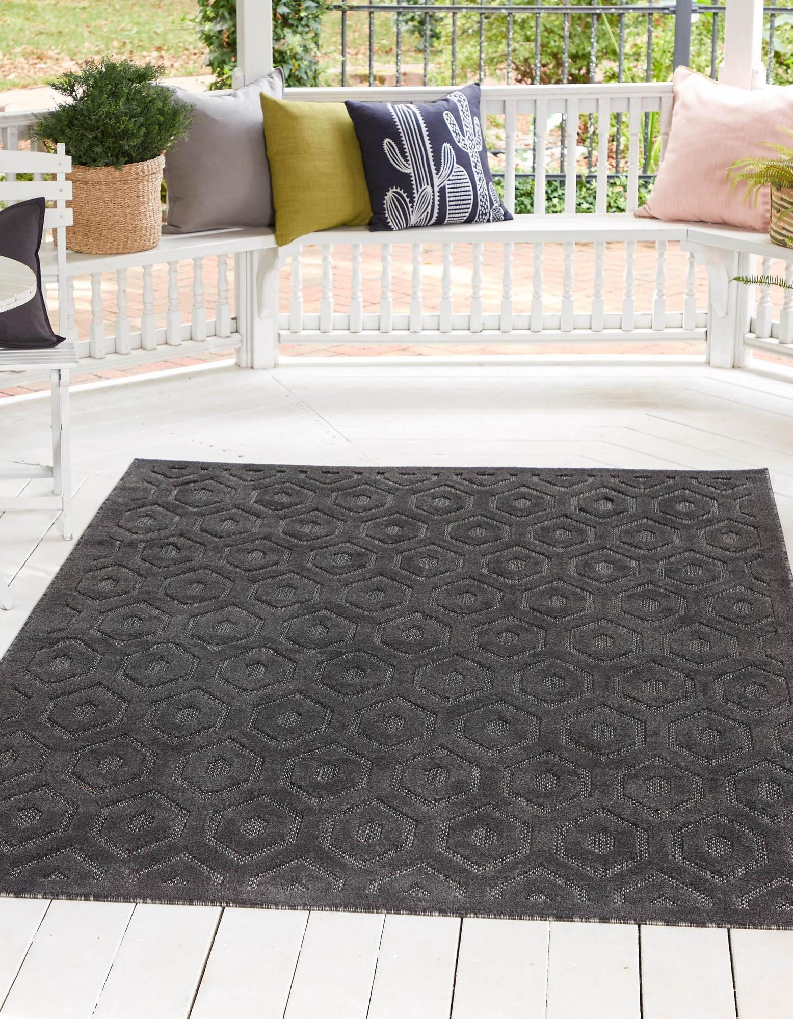 Unique Loom Outdoor Trellis Textured Collection Area Rug - Spatial (4' x 6' Rectangle Charcoal/Ivory)