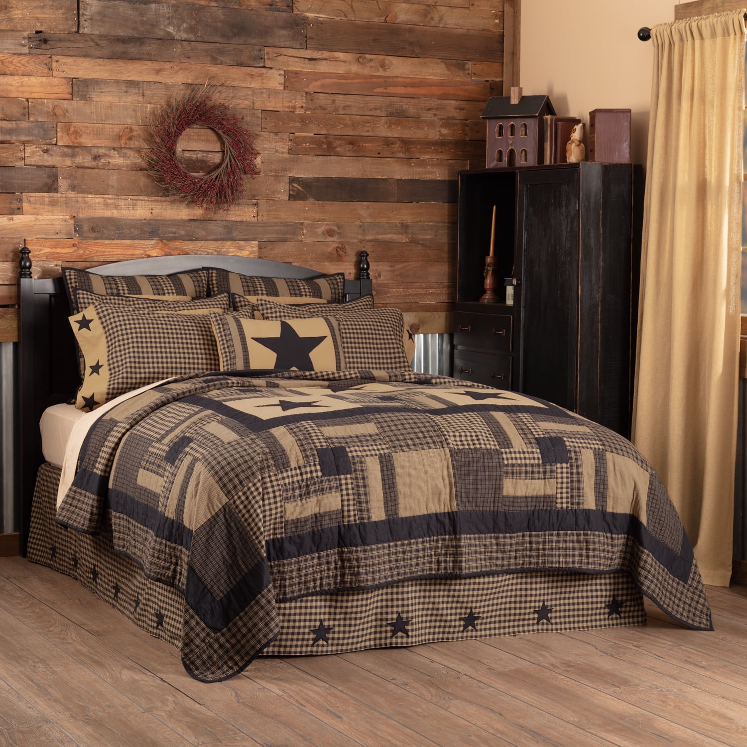 VHC Brands, Black Check Star, Cotton, 120Wx105L, Luxury King Quilt, Black