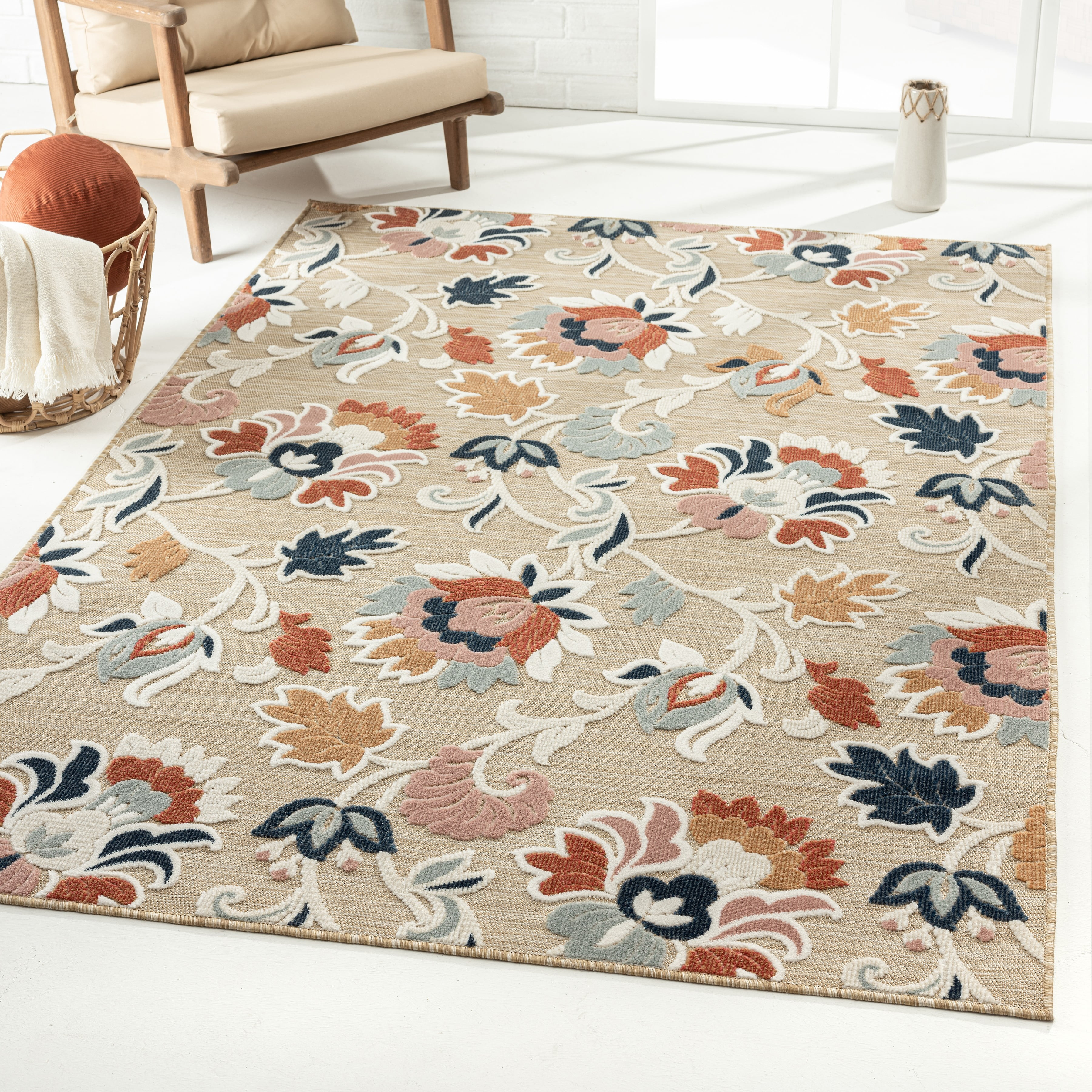 LR Home Elise 5' x 7' Coral/Beige Floral Hi-Low Indoor/Outdoor Area Rug