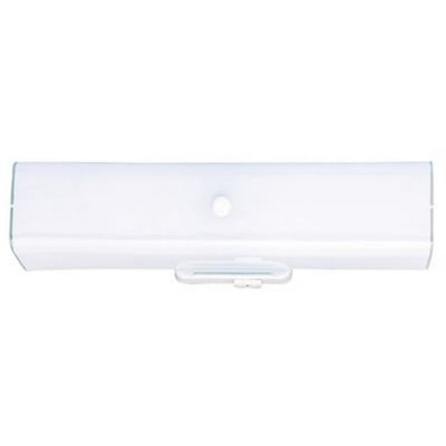 Westinghouse White 2 lights Incandescent Bathroom Channel Fixture Wall Mount