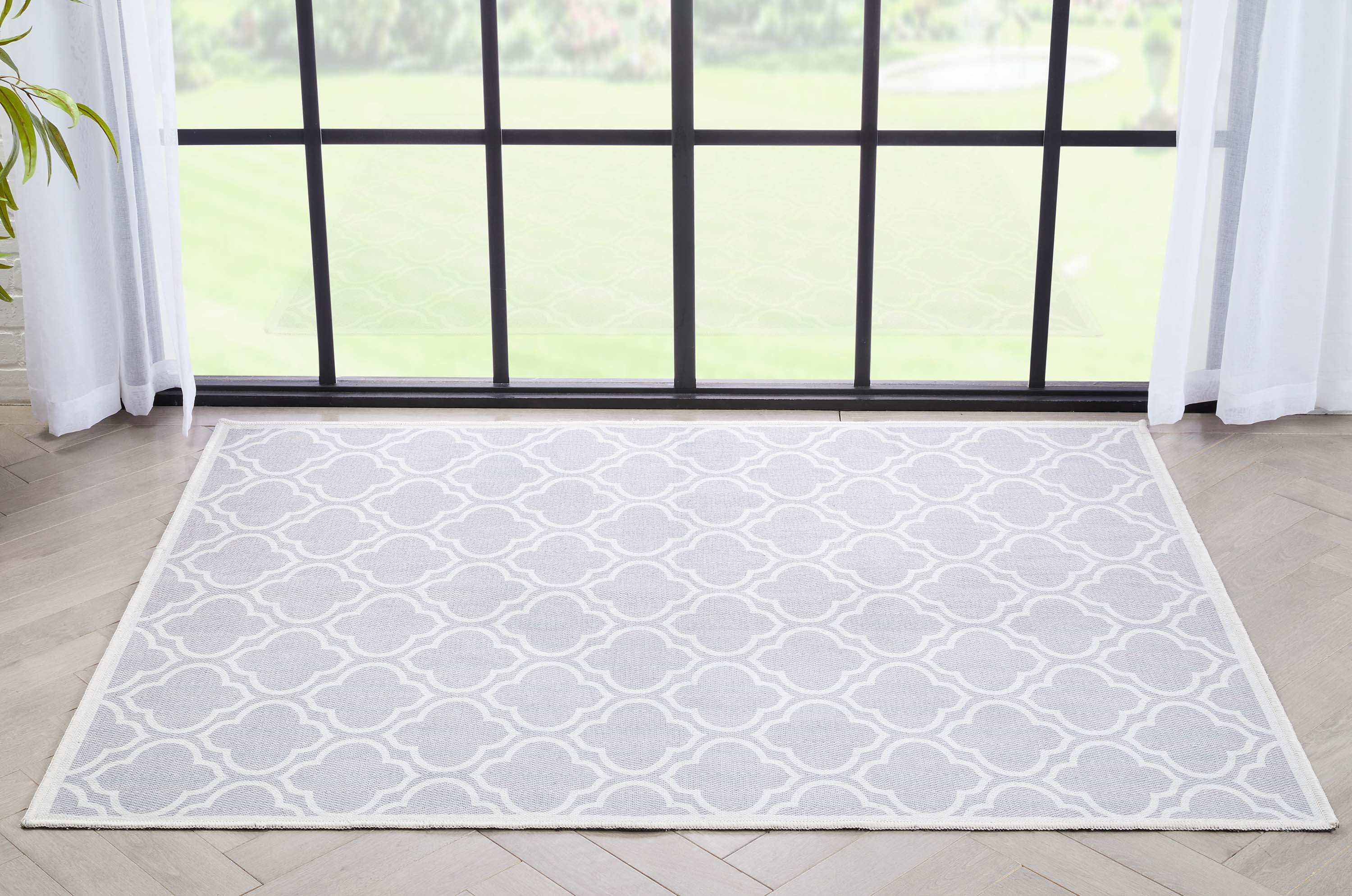 Well Woven Apollo Lattice Modern Moroccan Grey 3'11" x 5'3" Machine Washable Area Rug