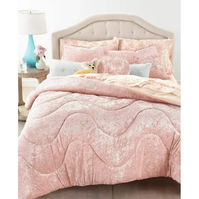 Whim by Martha Stewart Collection Velvet Wave 3-PC. Full/Queen Comforter Set: Full/Queen /Apricot