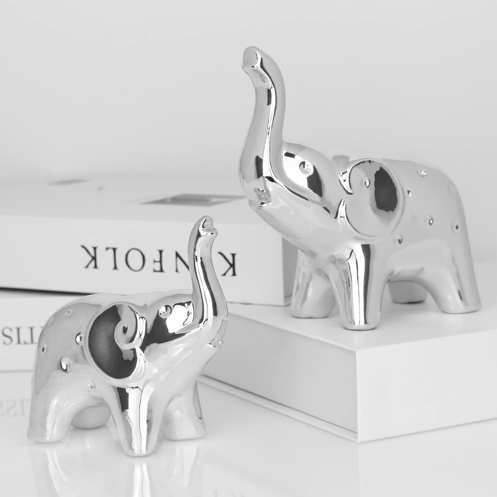 A Pair Elephant Statue Home Decor,Modern Style Figurines,Sculpture for ​Office Desktop Bookshelf Living Room (Ceramics Silver)