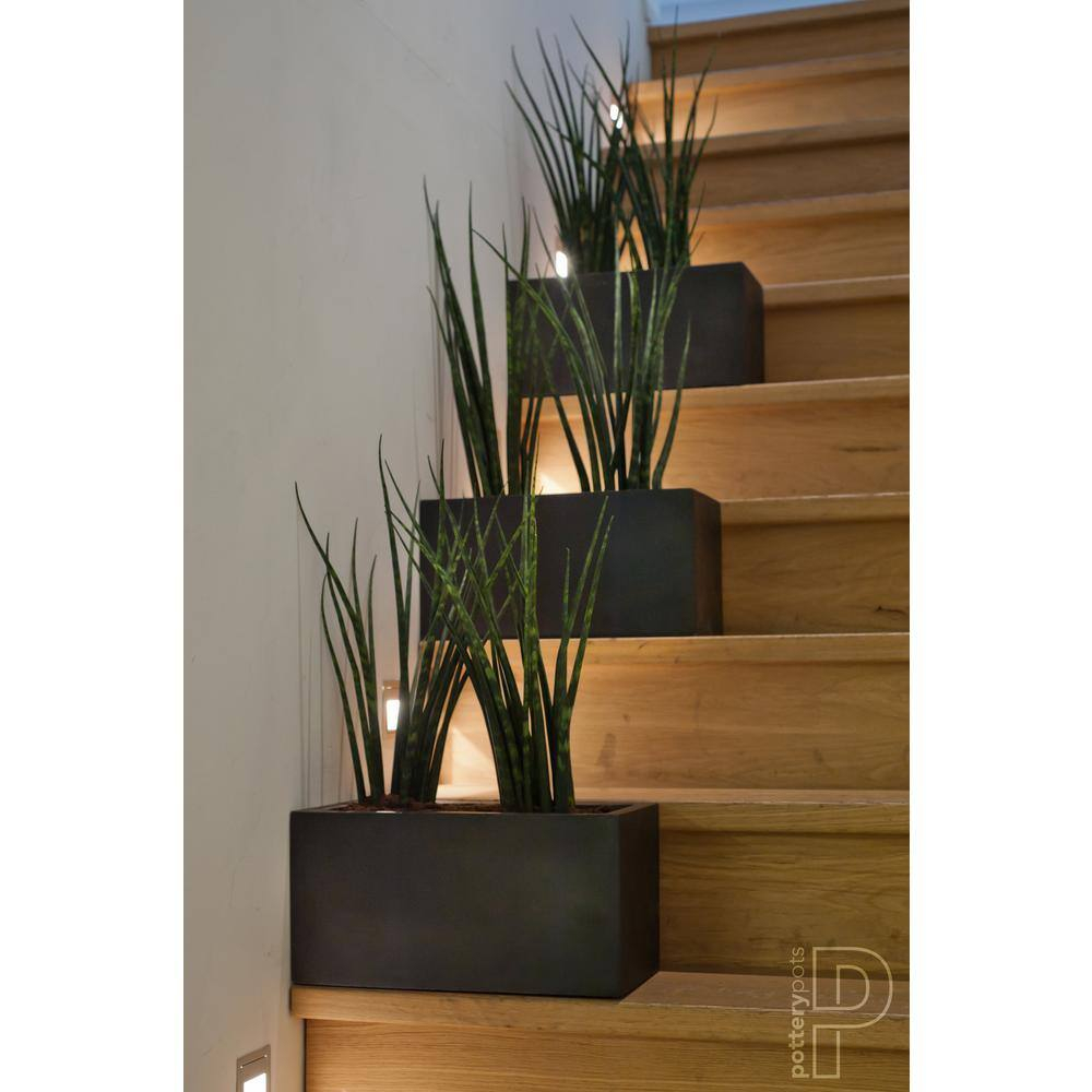 Balcony Small 19.7 in. W Black Fiberstone Indoor Outdoor Modern Rectangle Planter