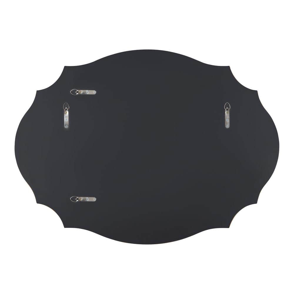 Leanna 18x24 Silver Scalloped Oval Wall Mirror