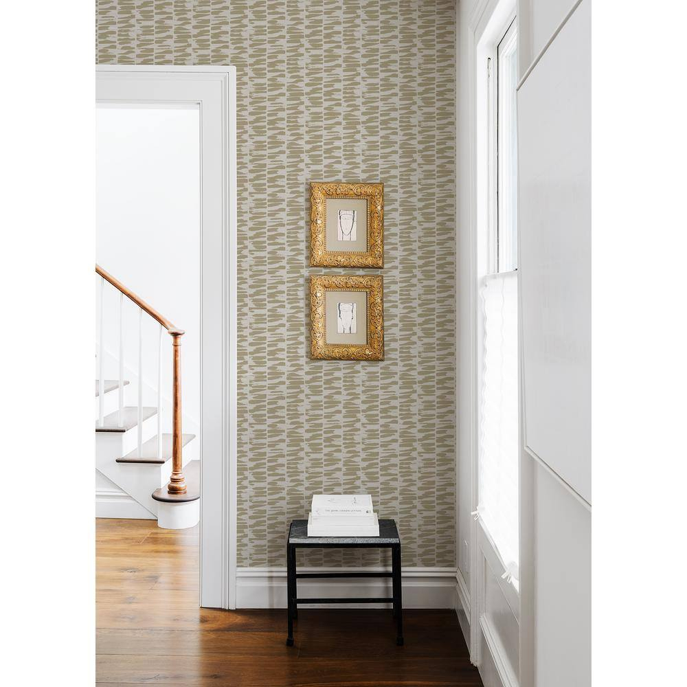 Gold and White Abstract Brushstroke Non-Woven Wallpaper Roll