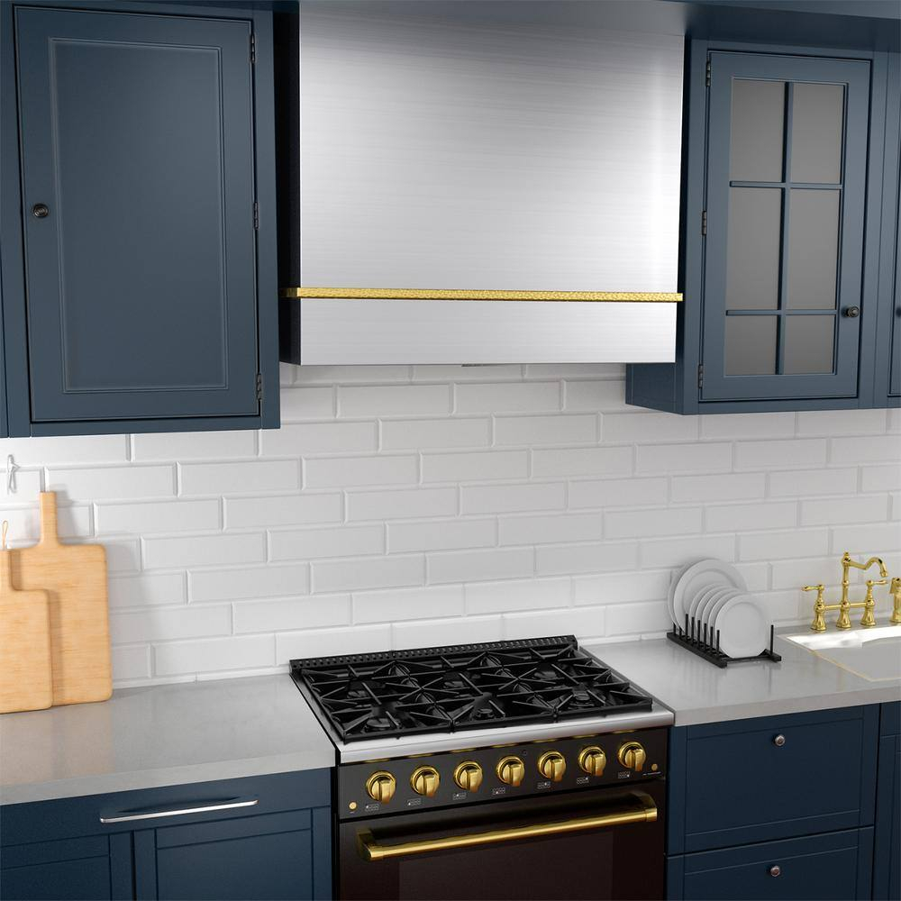 Akicon 36" 600 CFM Ducted (Vented) Wall Range Hood