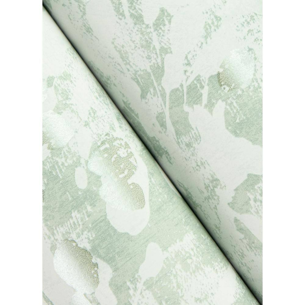 Advantage Dori Light Green Painterly Floral Wallpaper