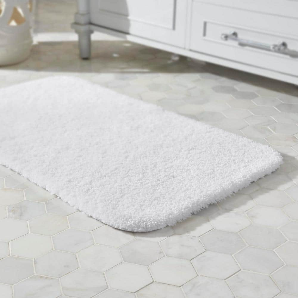 Mohawk Home Machine Washable Pure Perfection Bath Rug, Raspberry (1' 8" x2' 10")