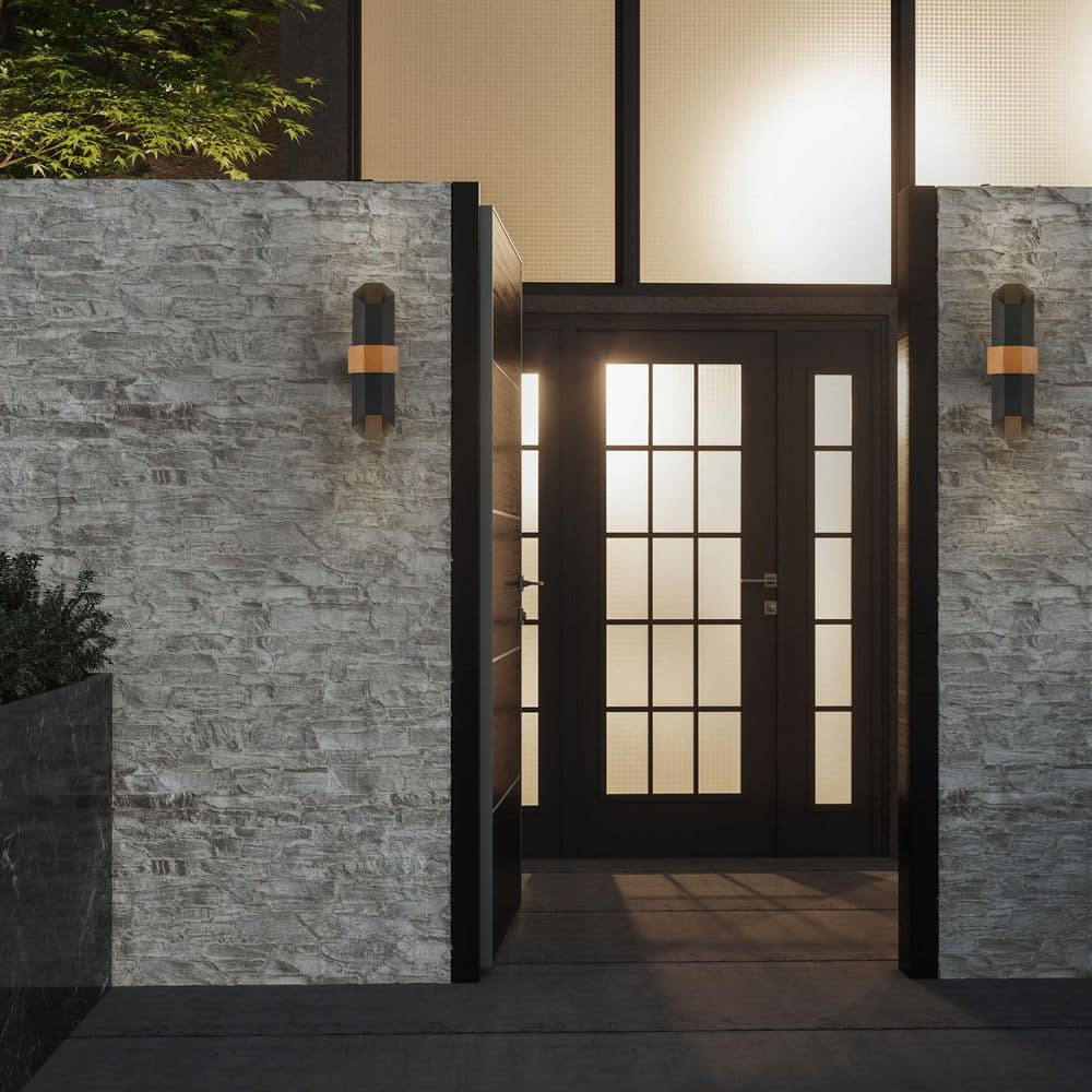Chasm Outdoor Lantern